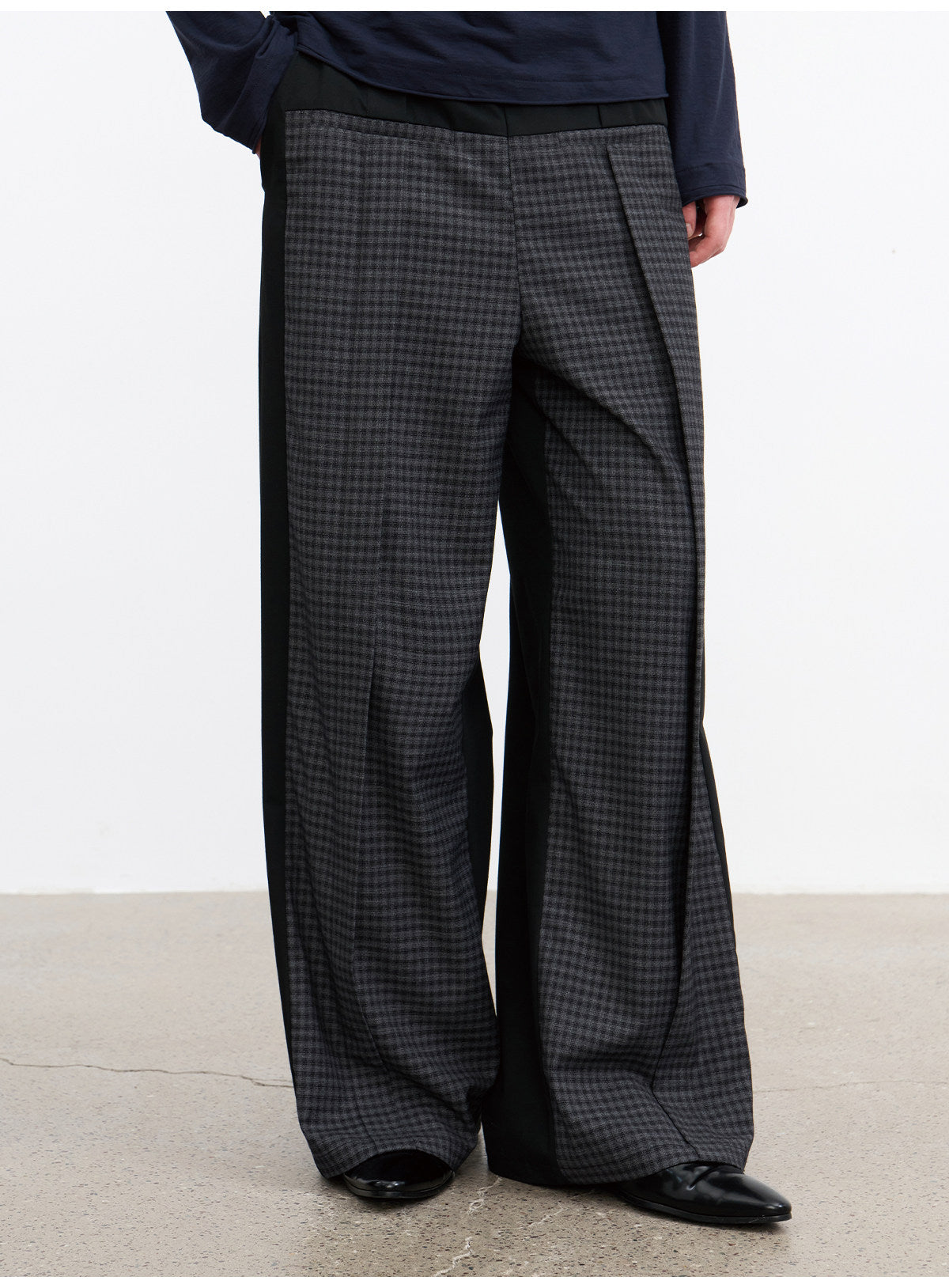 Checkered Color-Blocked Loose-Fit Casual Pants
