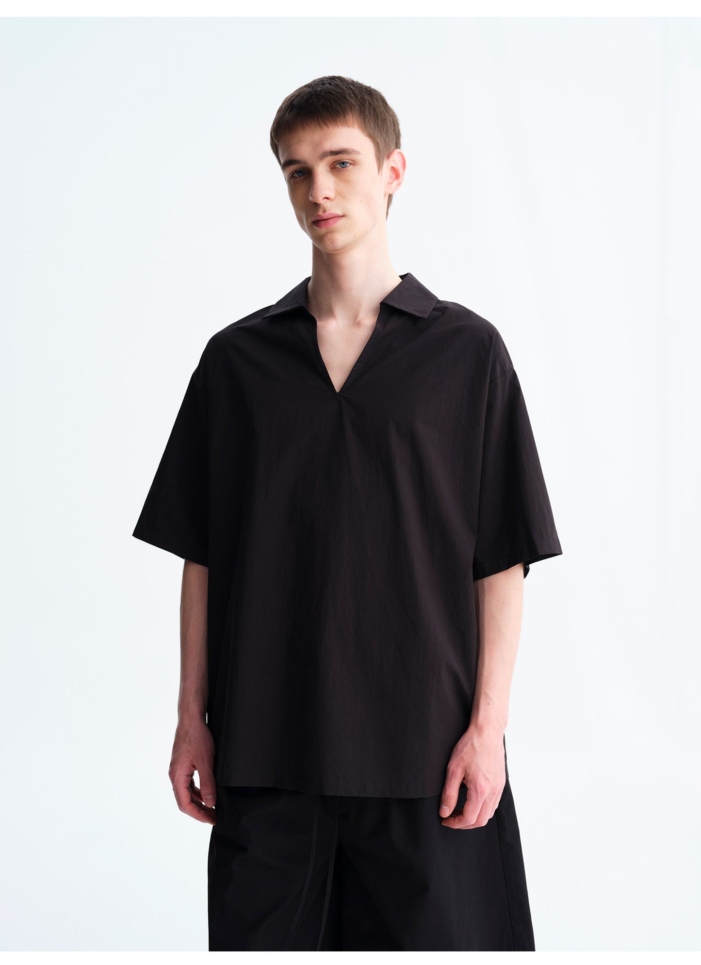 Loose-Fit V-Neck Pullover Shirt