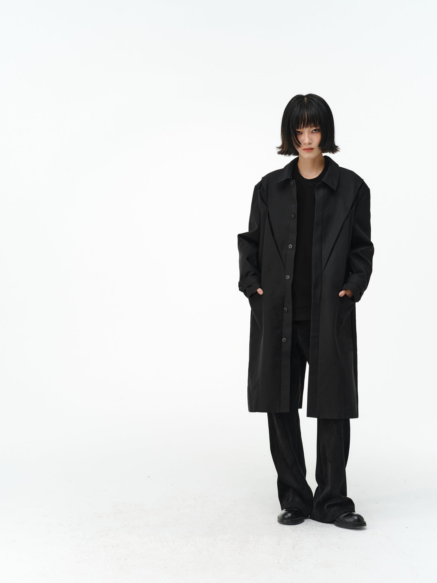 Multi-Shape Collar Coat