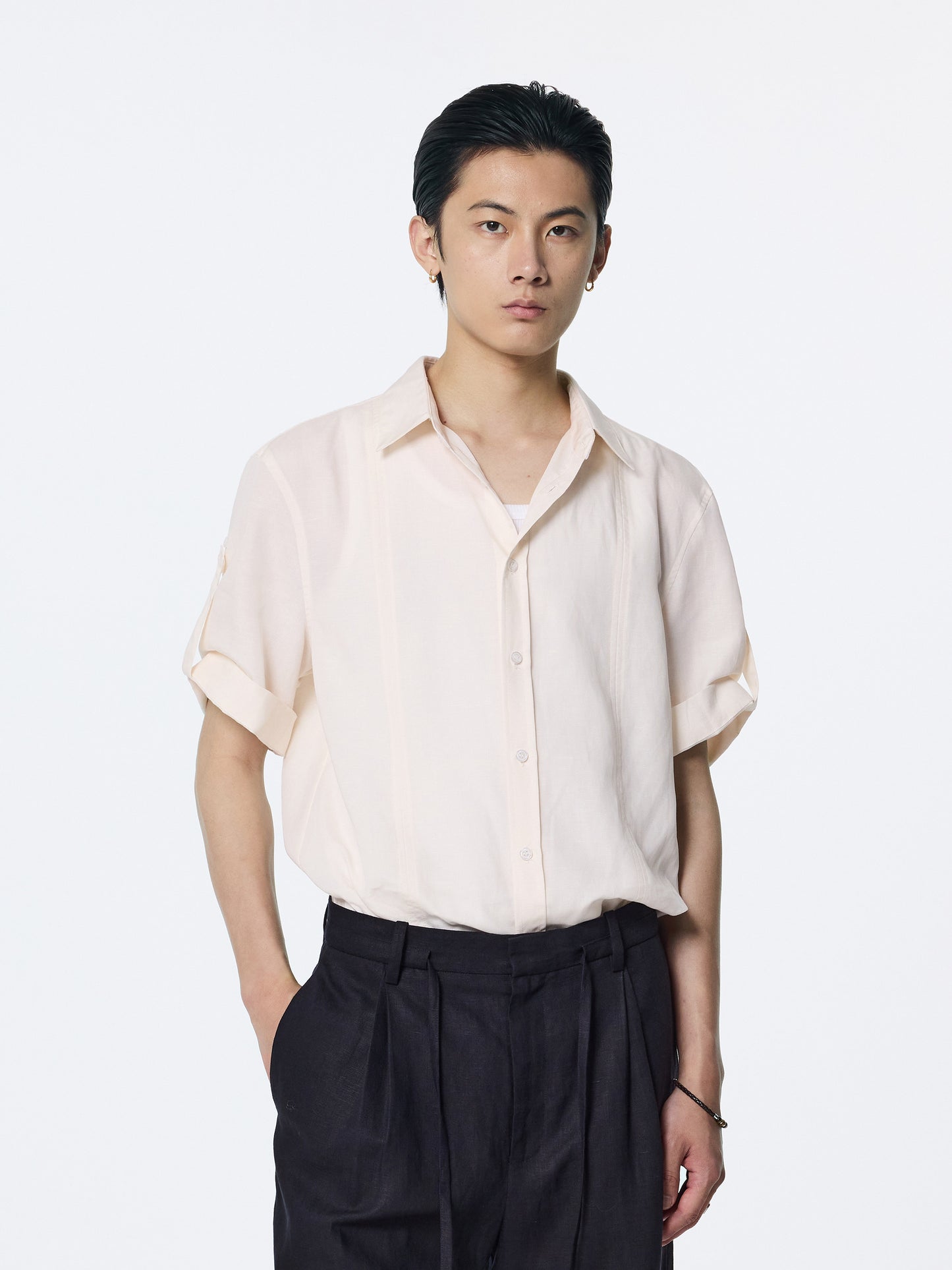 Loose-fitting rayon shirt
