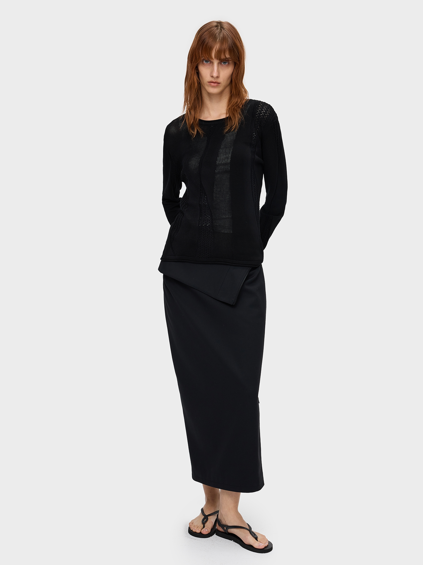 Round-Neck Rolled-Edge Knit Shirt