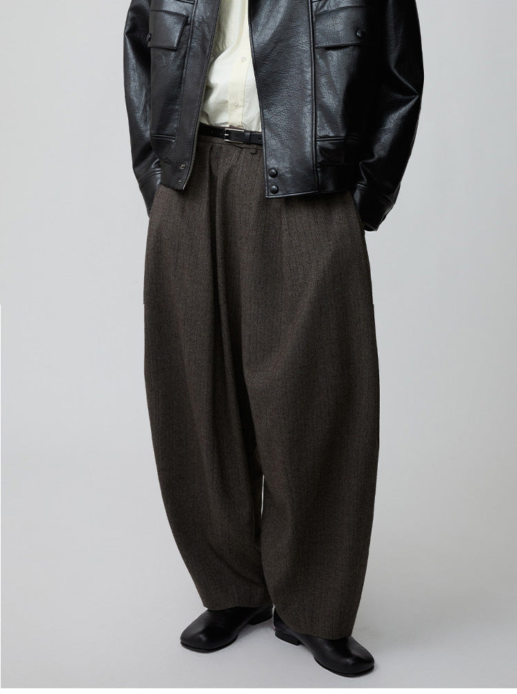 Loose-Fit Tapered Casual Pants