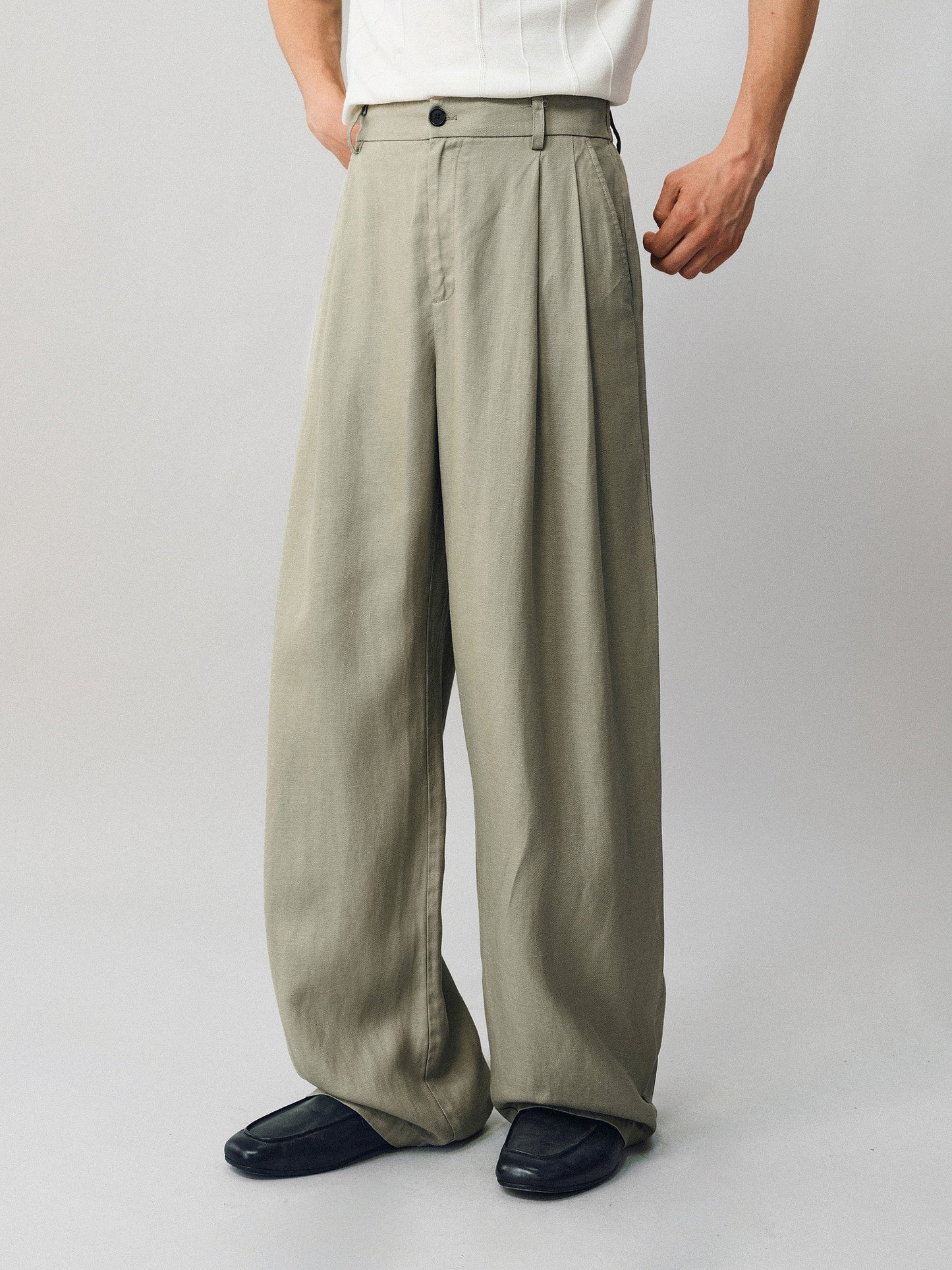 Linen Double-Pleated Casual Pants