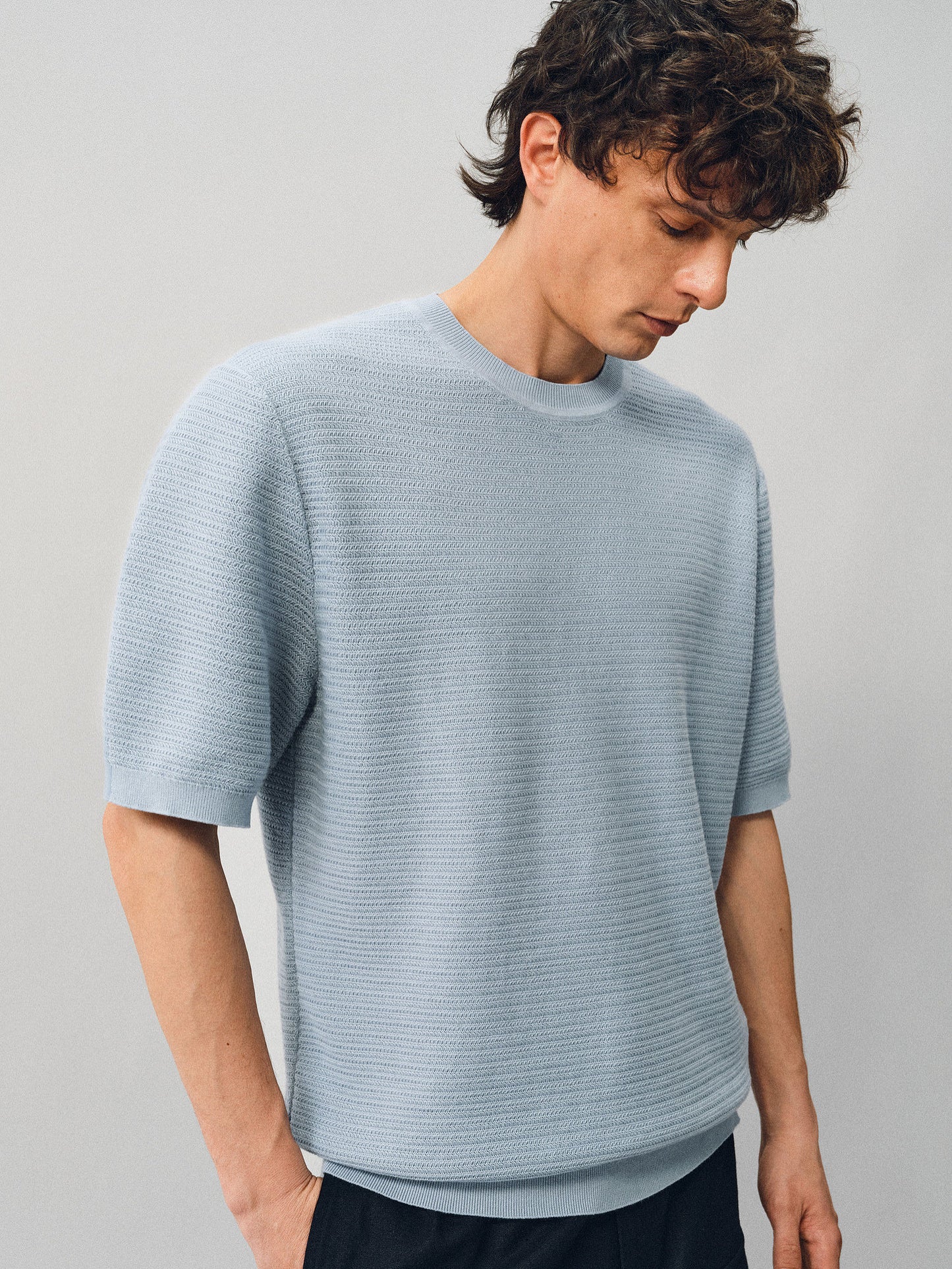 Short-sleeve knit shirt