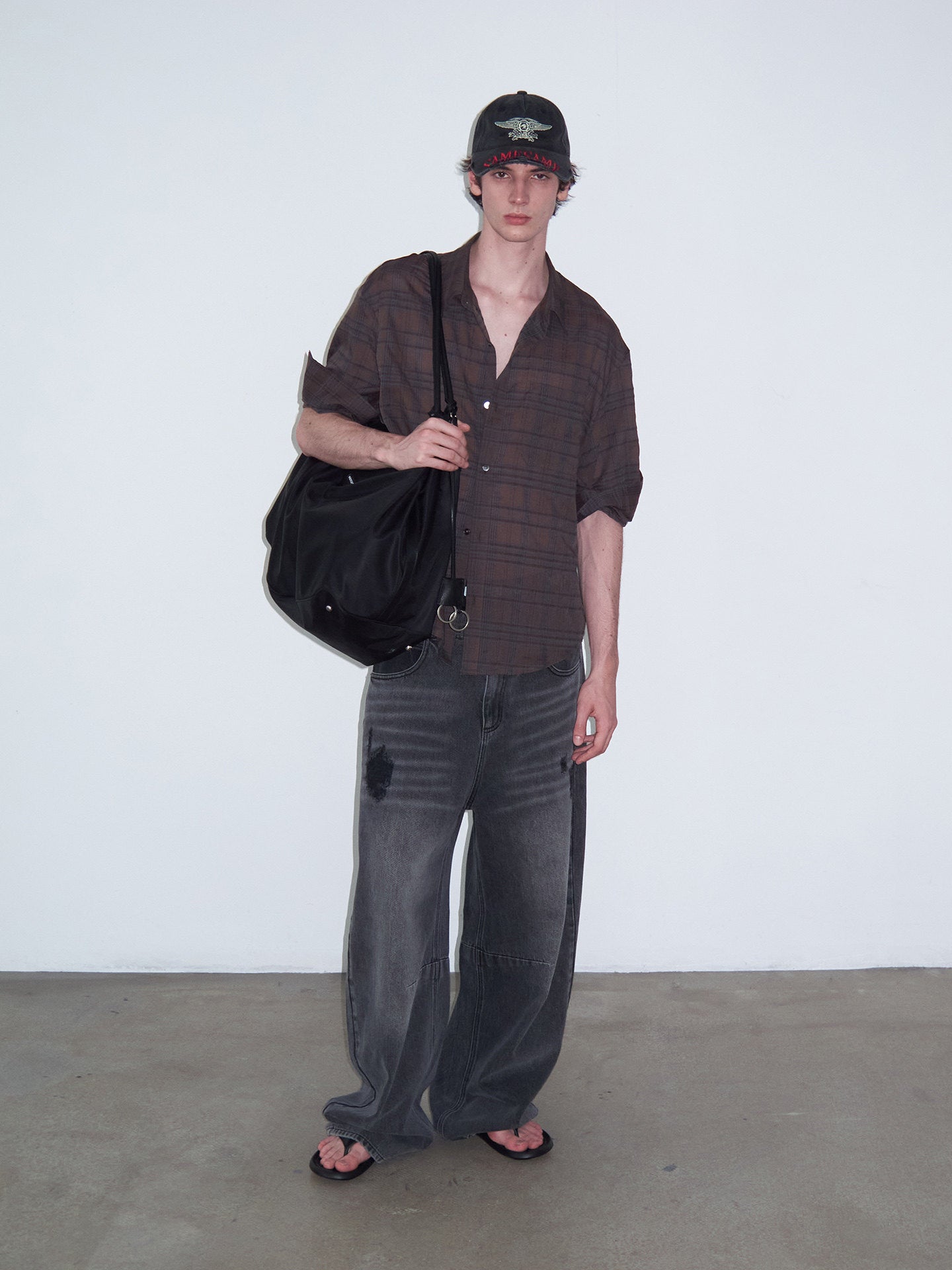 Mid-Sleeve Shirt with Rolled-Up Sleeves
