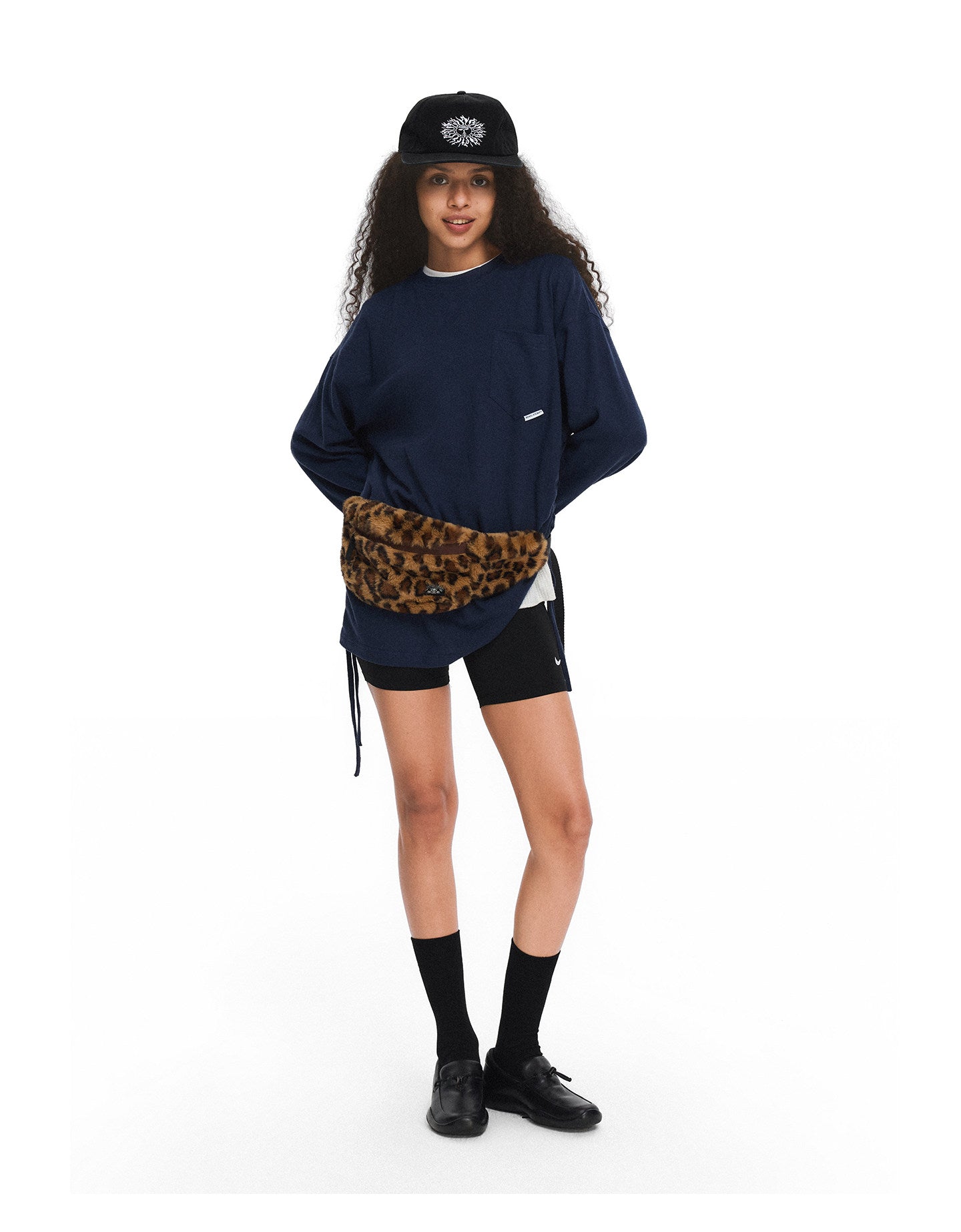 Loose-Fit Round-Neck Pullover T-Shirt