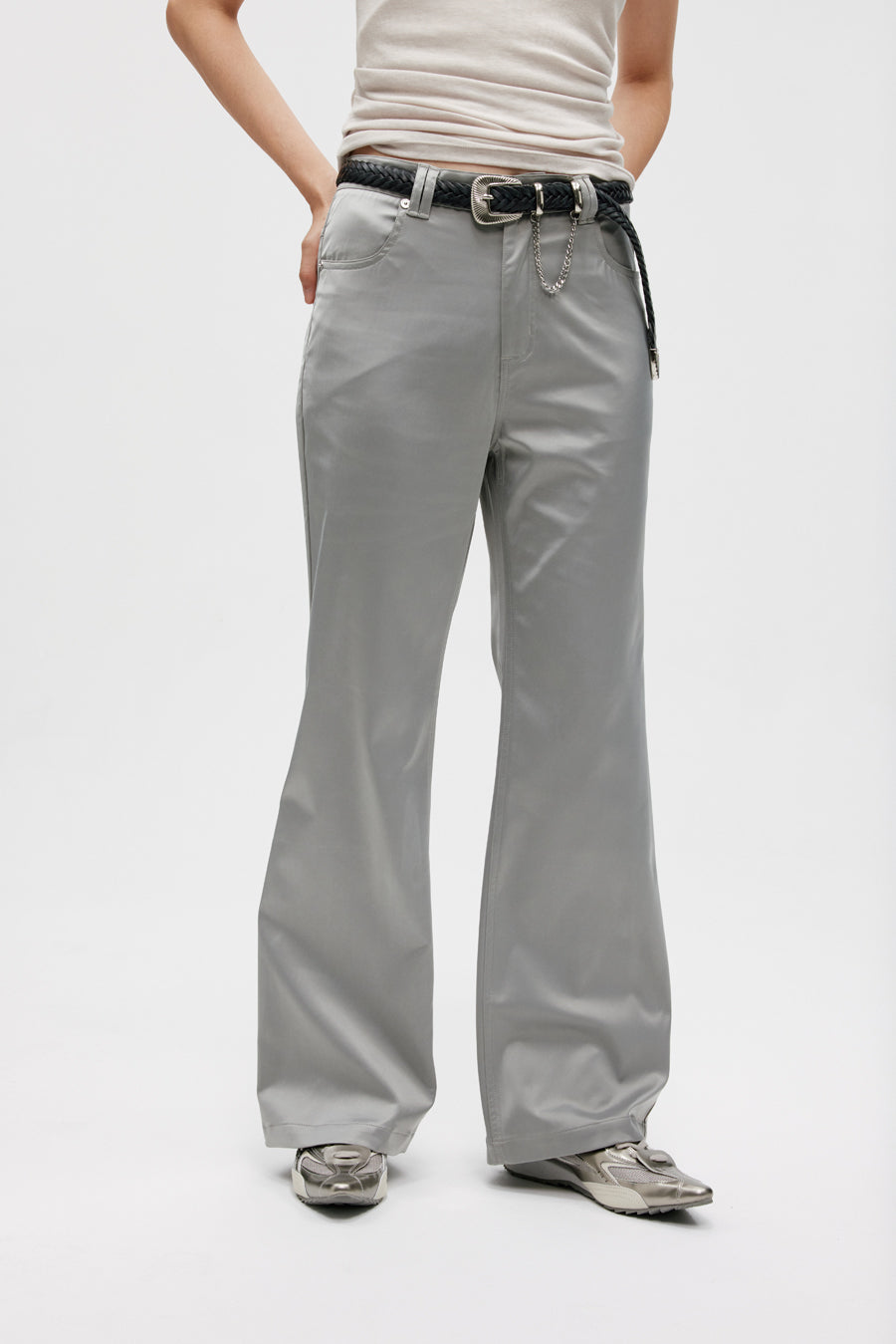 Basic silhouette boot pants