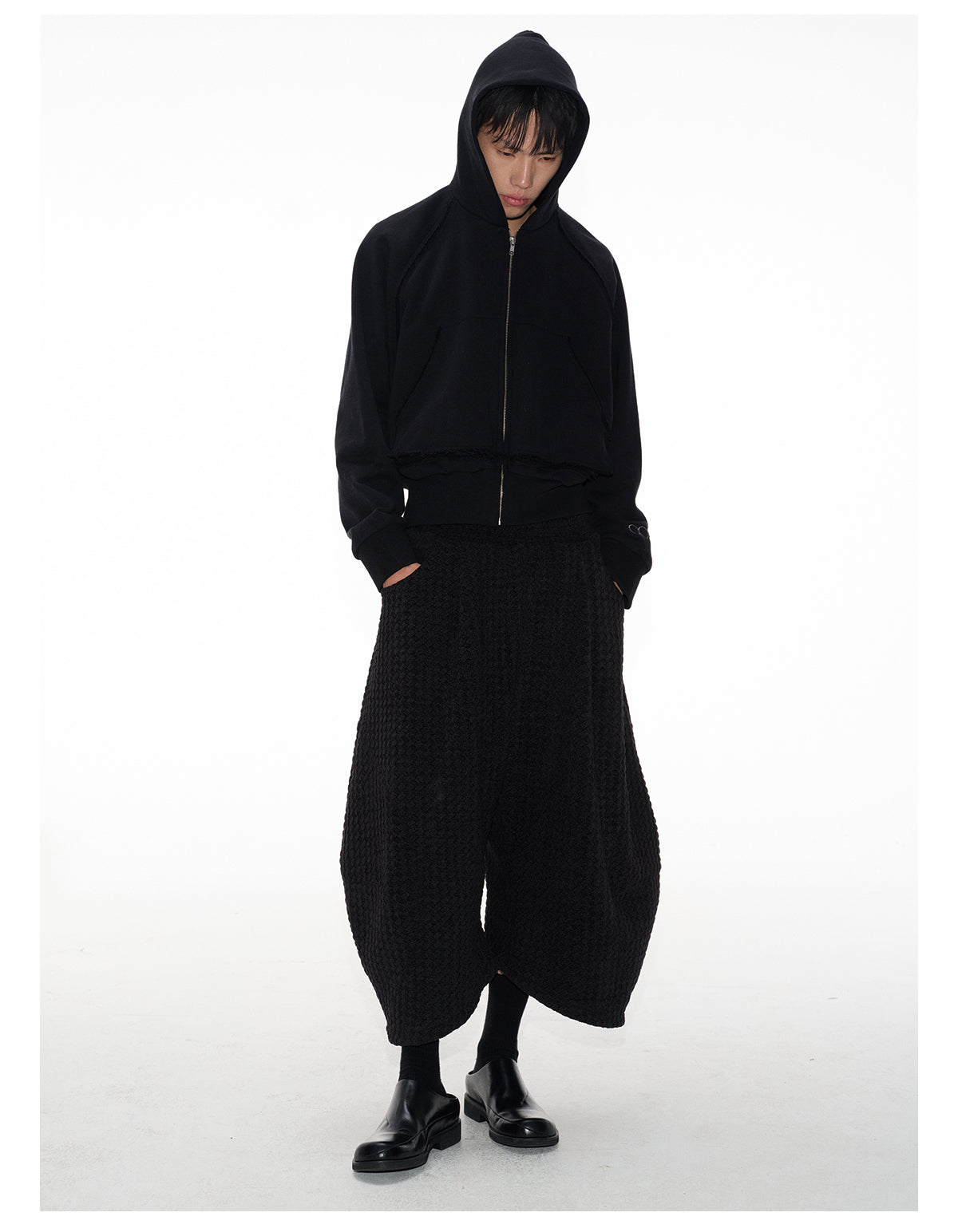 Ripped Shoulder Hooded Sweatshirt