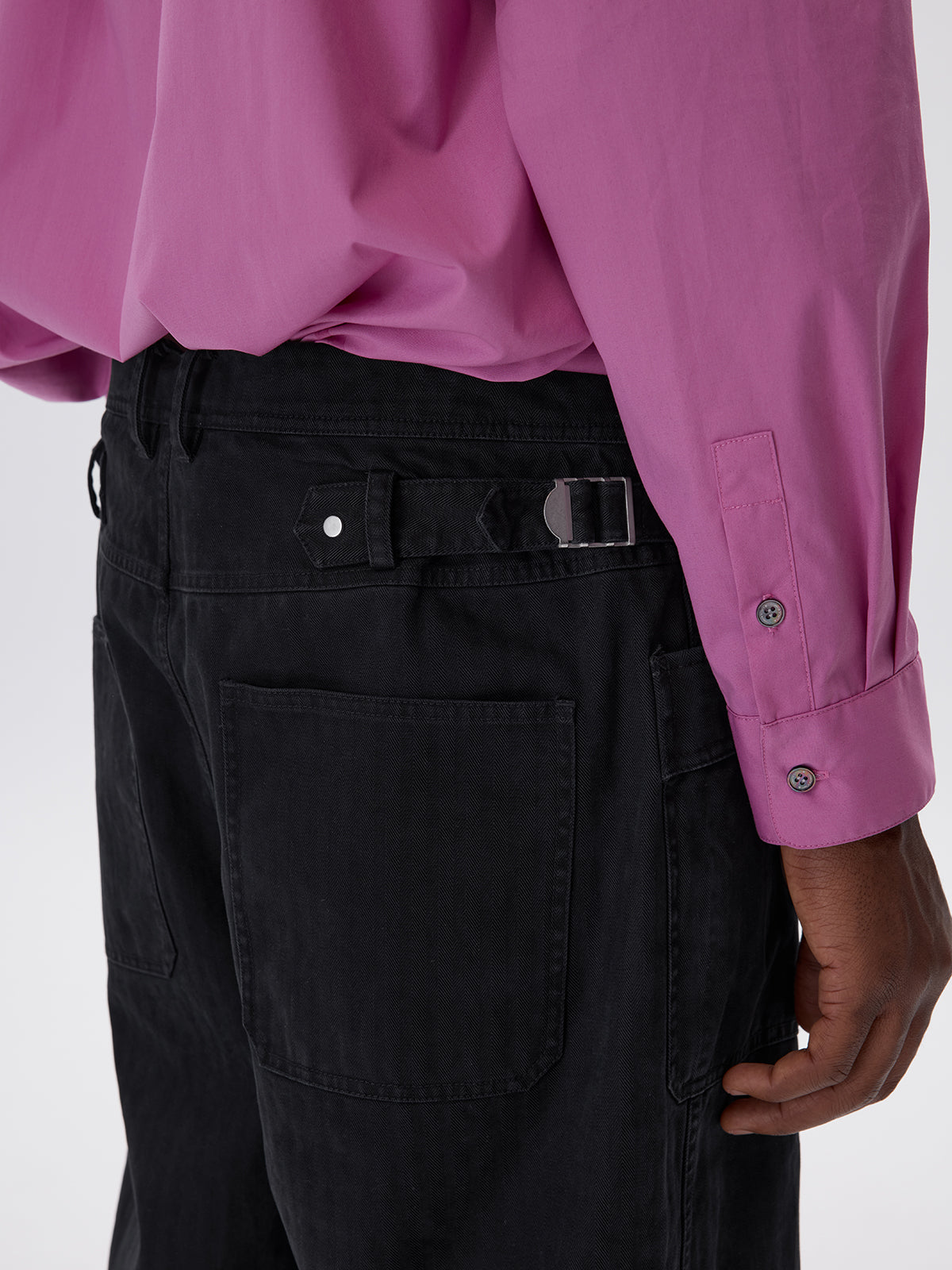 Casual pants with patch pockets