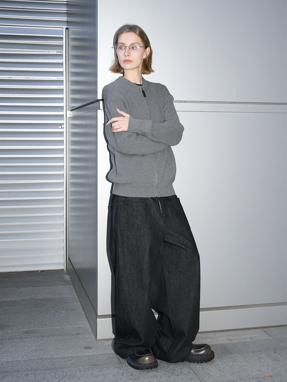 Crew Neck Zip-Up Cardigan