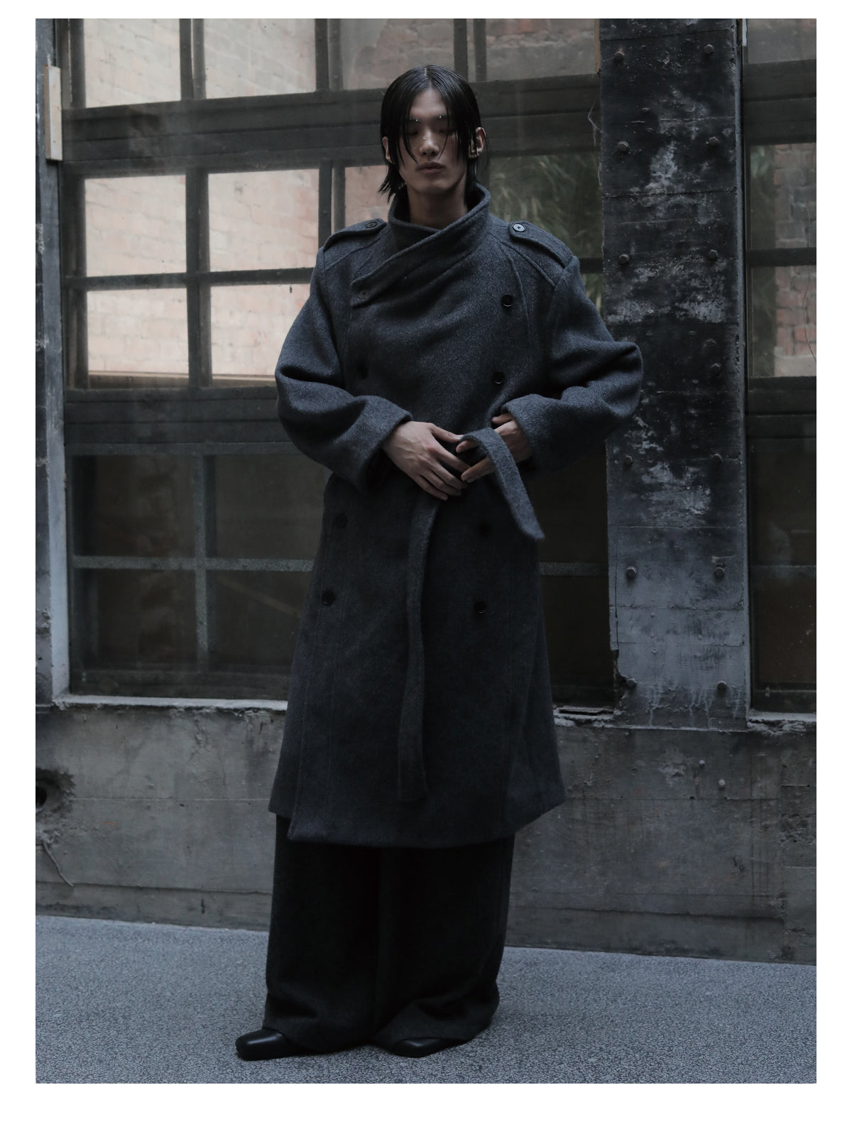 Big Silhouette Trench Coat