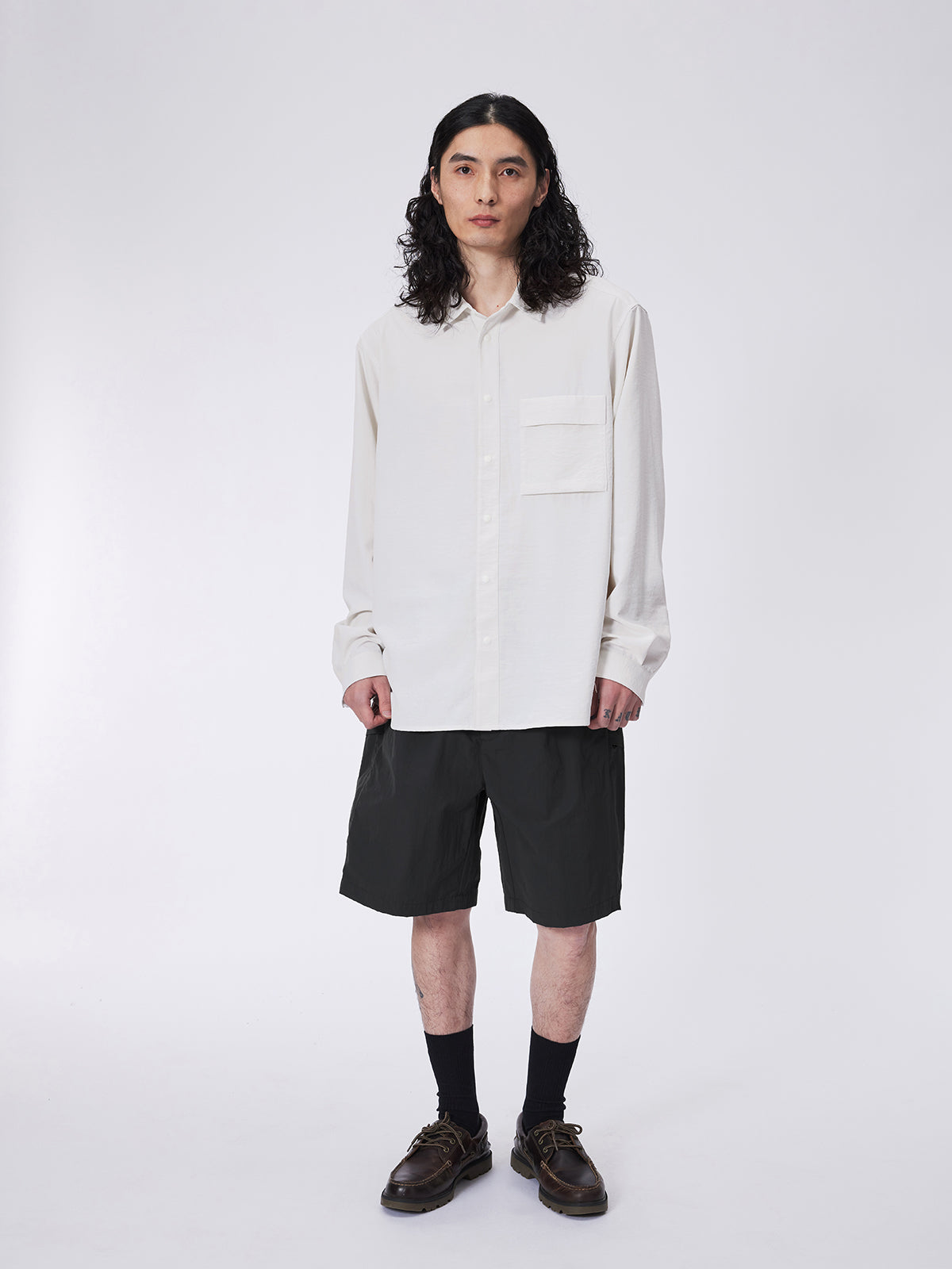 UV-cut wrinkle-resistant shirt