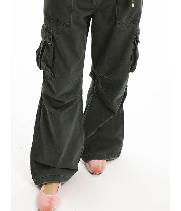 Multi-pocket wide-leg pants