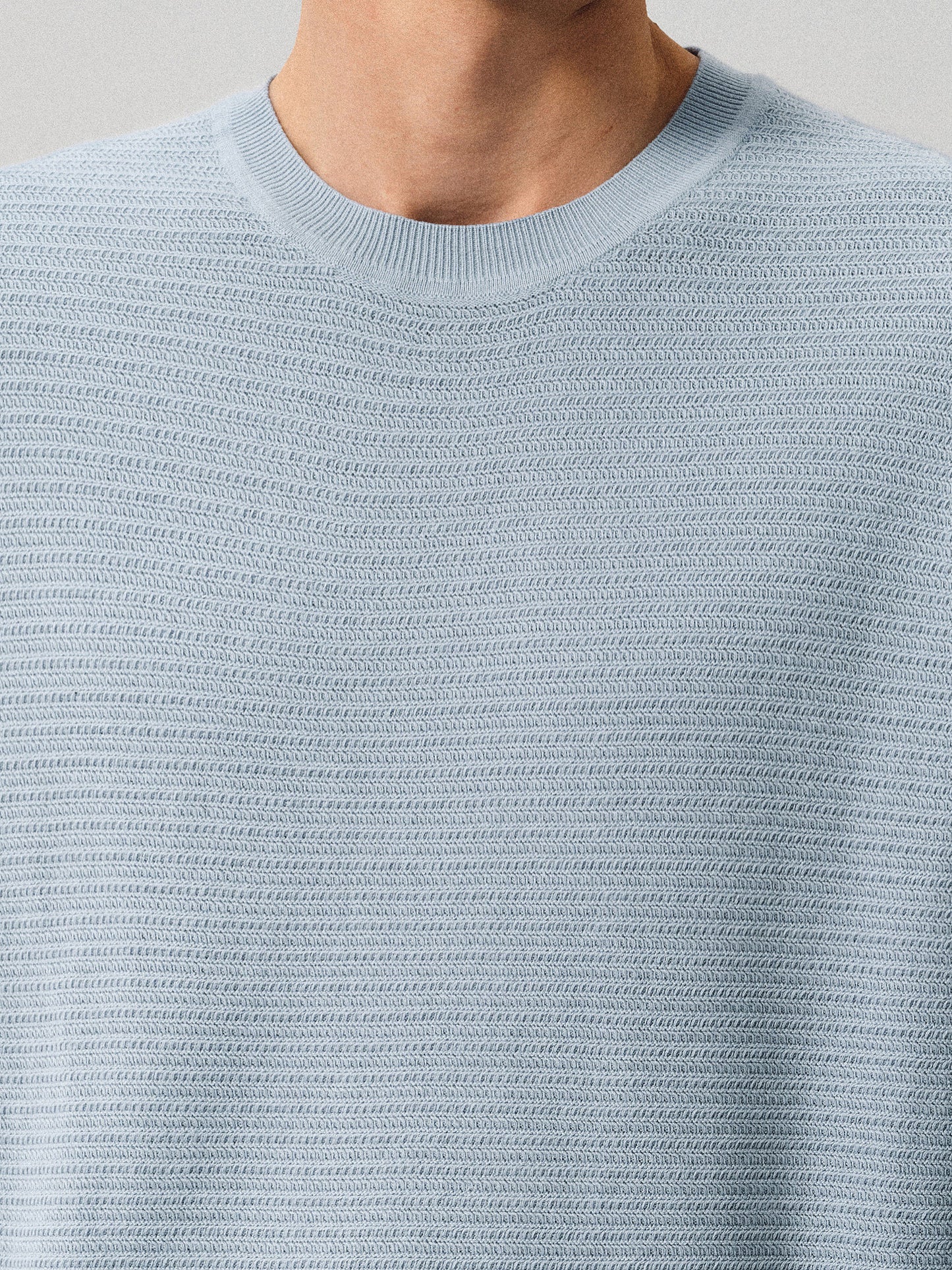 Short-sleeve knit shirt