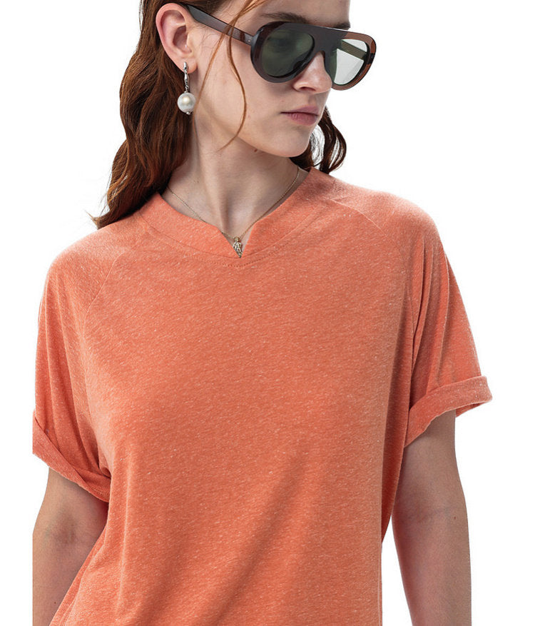 Small V-neck Raglan T-shirt