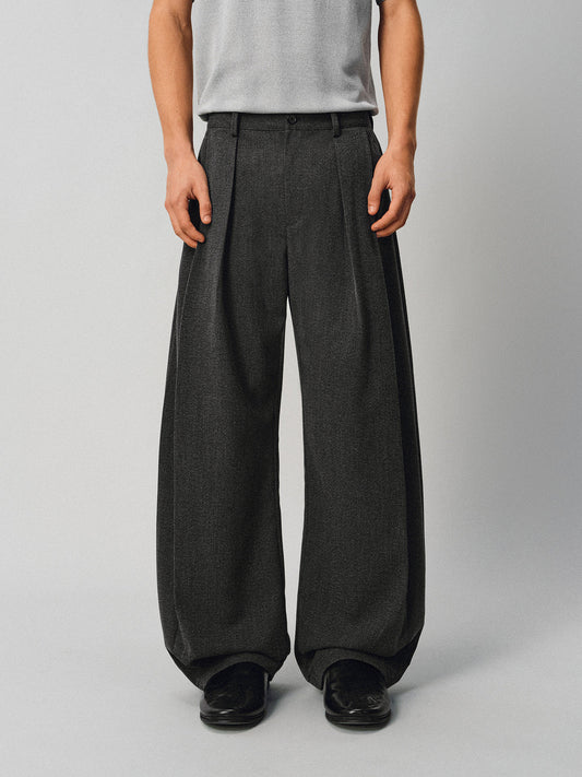 Relaxed-Fit Pleated Casual Pants