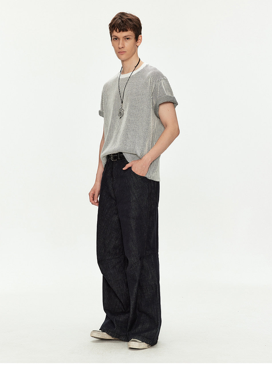 Round-Neck Vertical-Striped T-Shirt