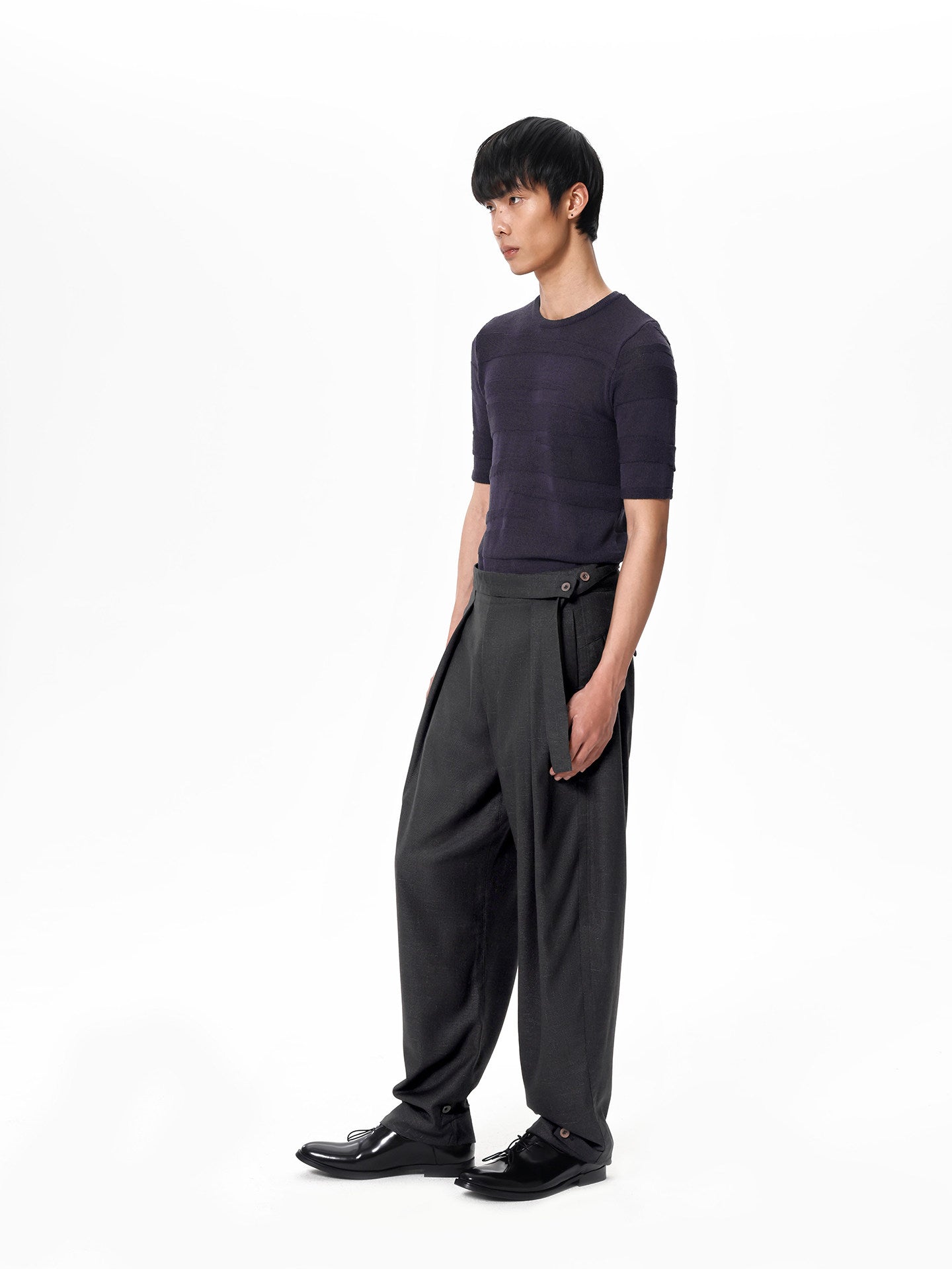 Linen-textured Casual Pants