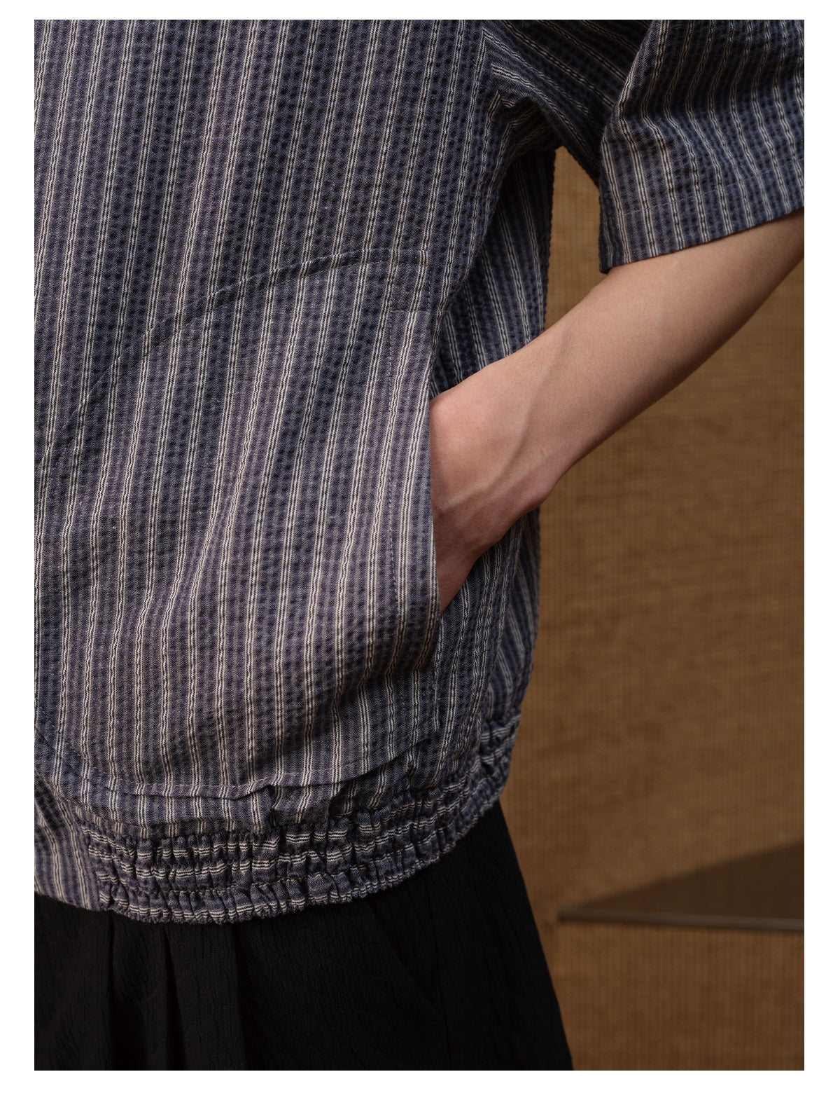 Bubble Pleats Curve Shirt