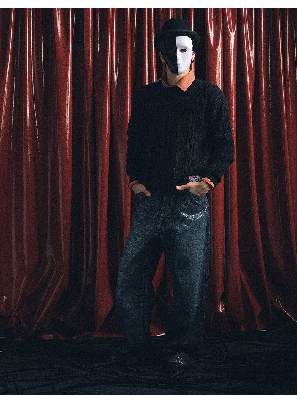 Loose-fit straight-leg jeans