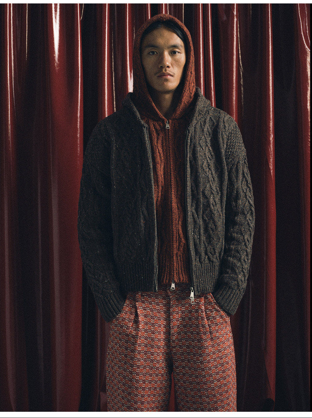 Cable-knit Zipper Cardigan