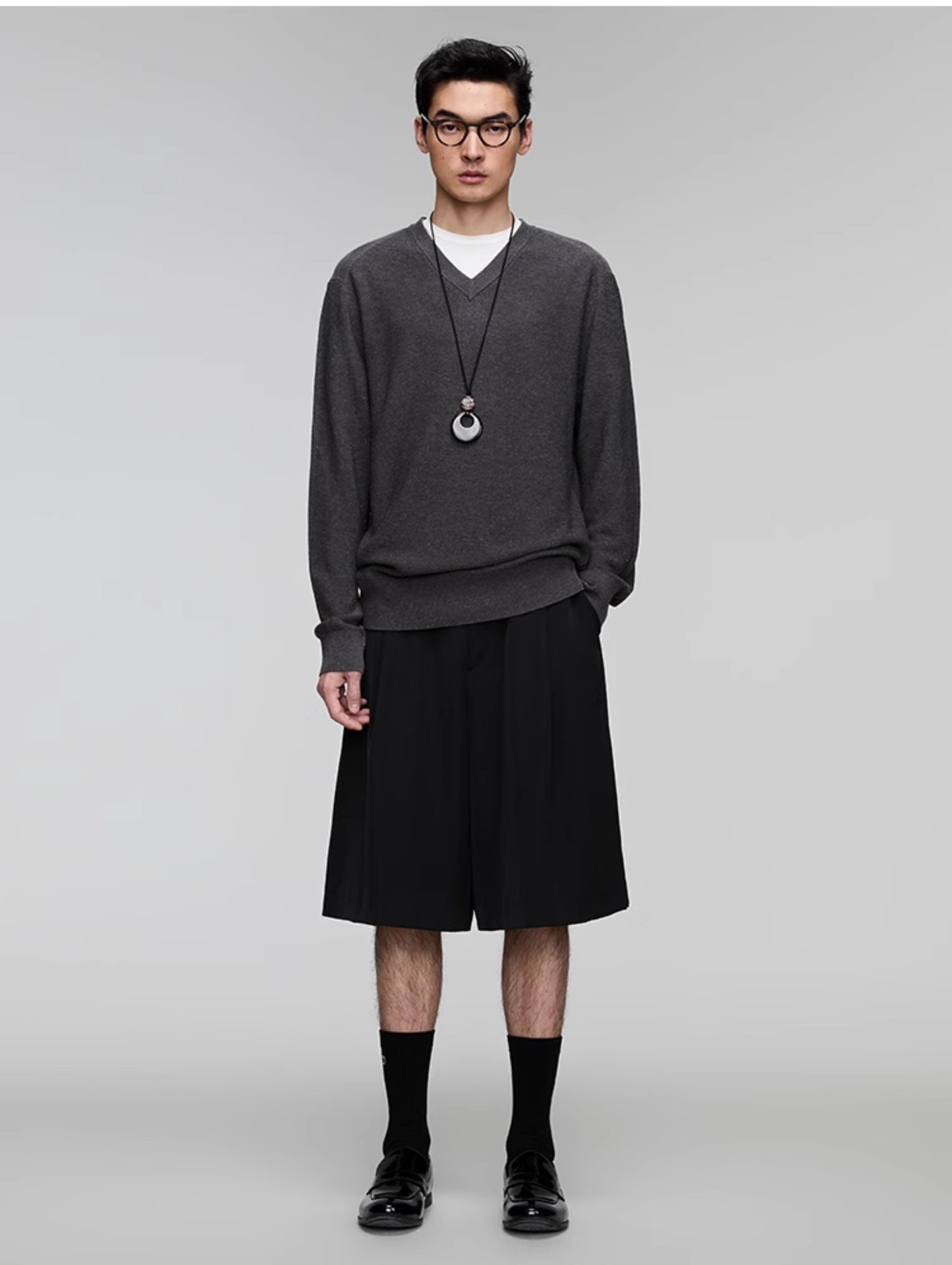 V-neck loose casual knit