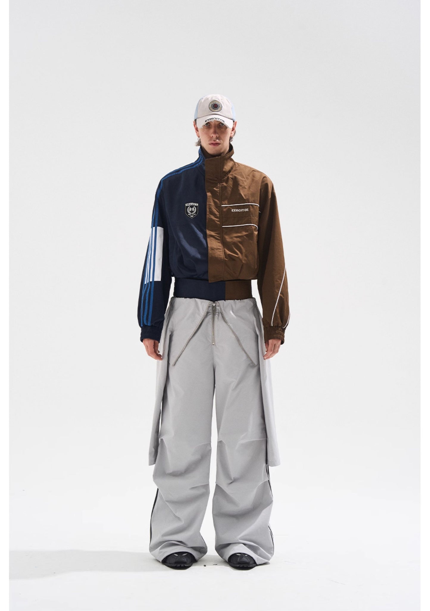 Pleated sweatpants