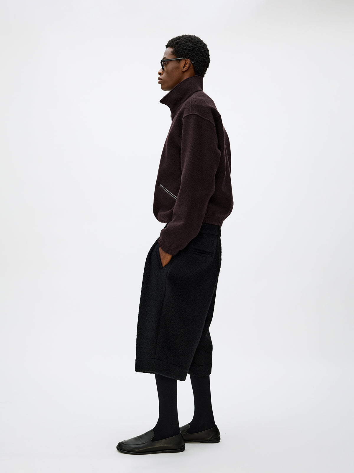 Half-Open Sweatshirt