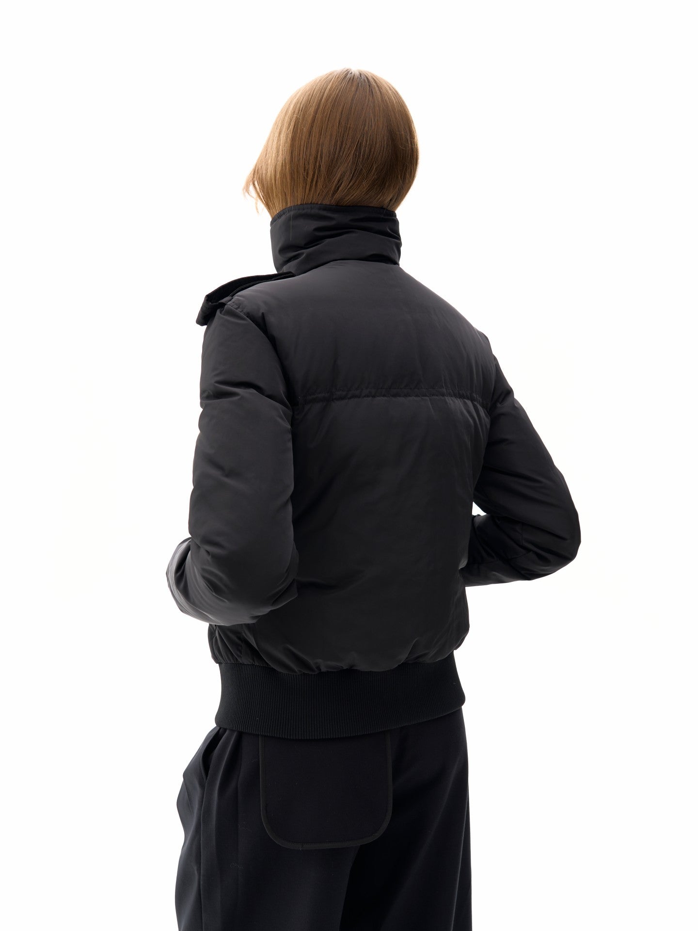 Scarf-collar down jacket