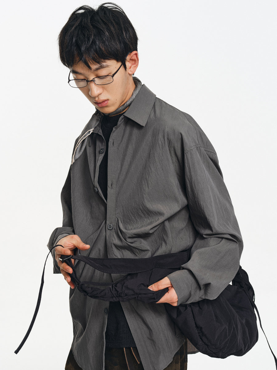 Smooth feel pleated shirt