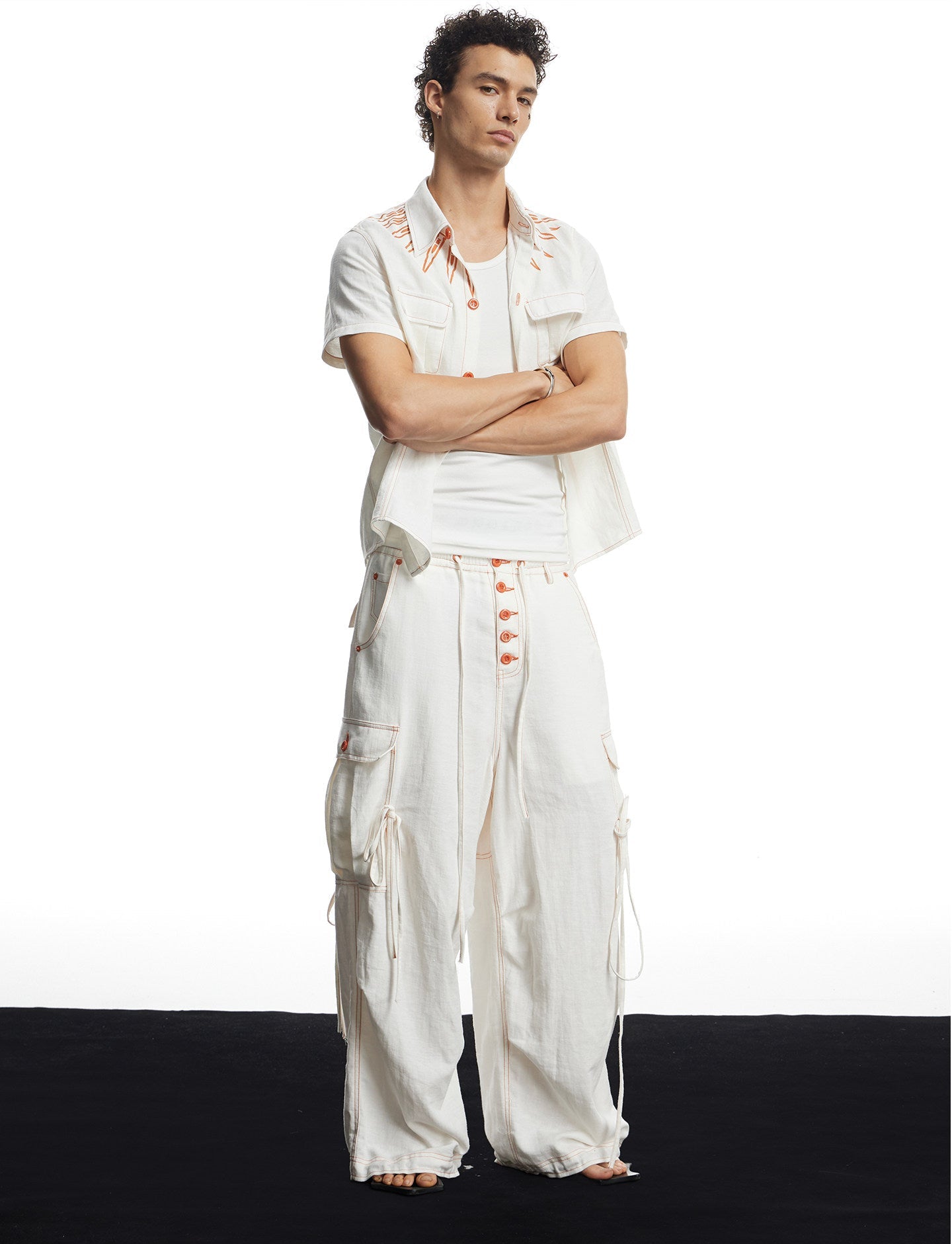 Contrast-Color Breathable Shirt
