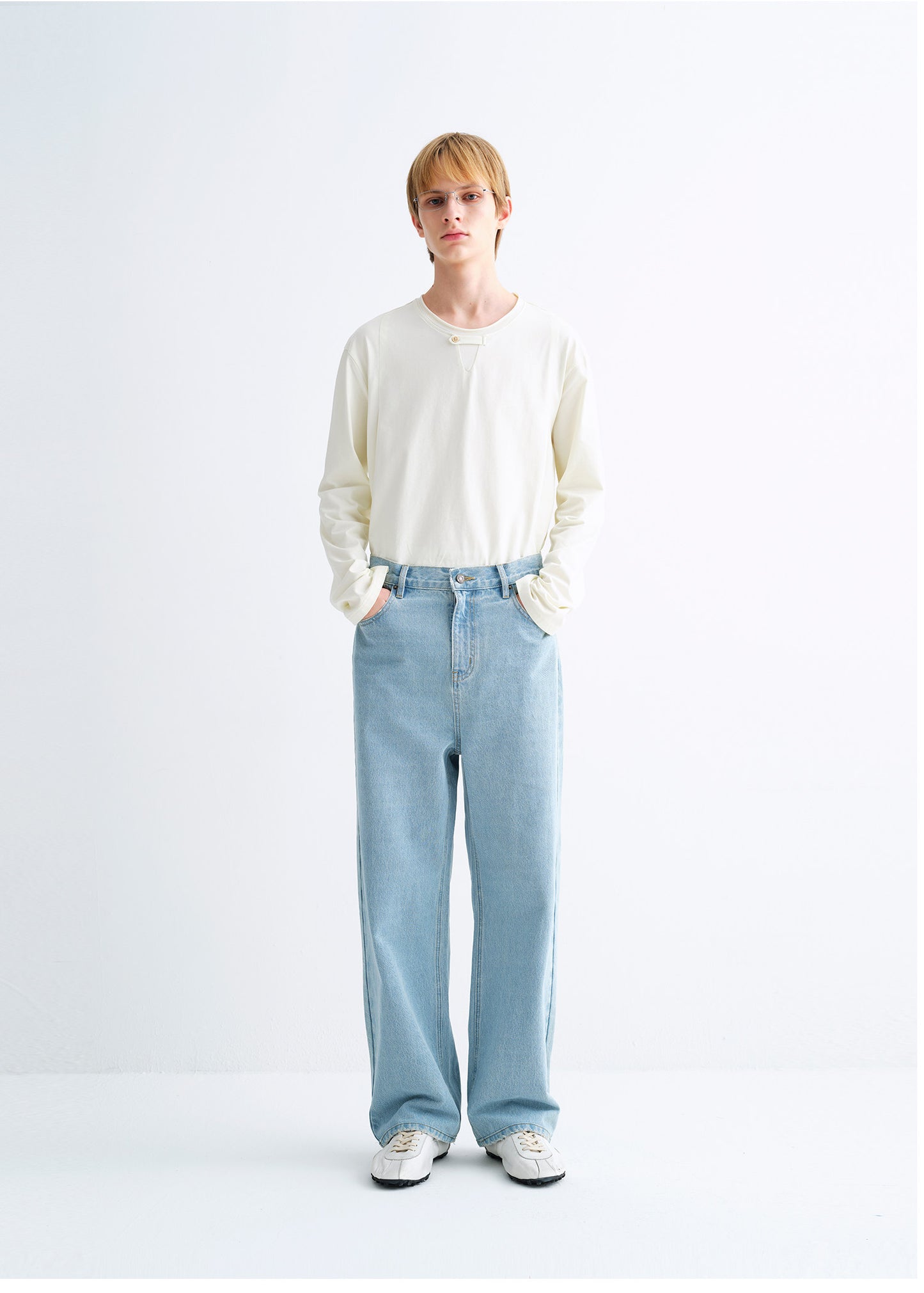 Straight-Leg Basic Casual Jeans