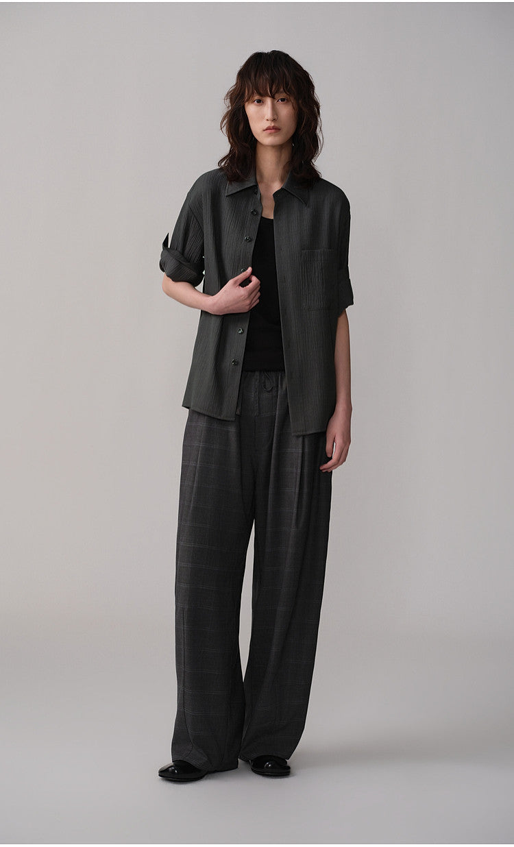 Roll-Up Sleeve  Lightweight Shirt