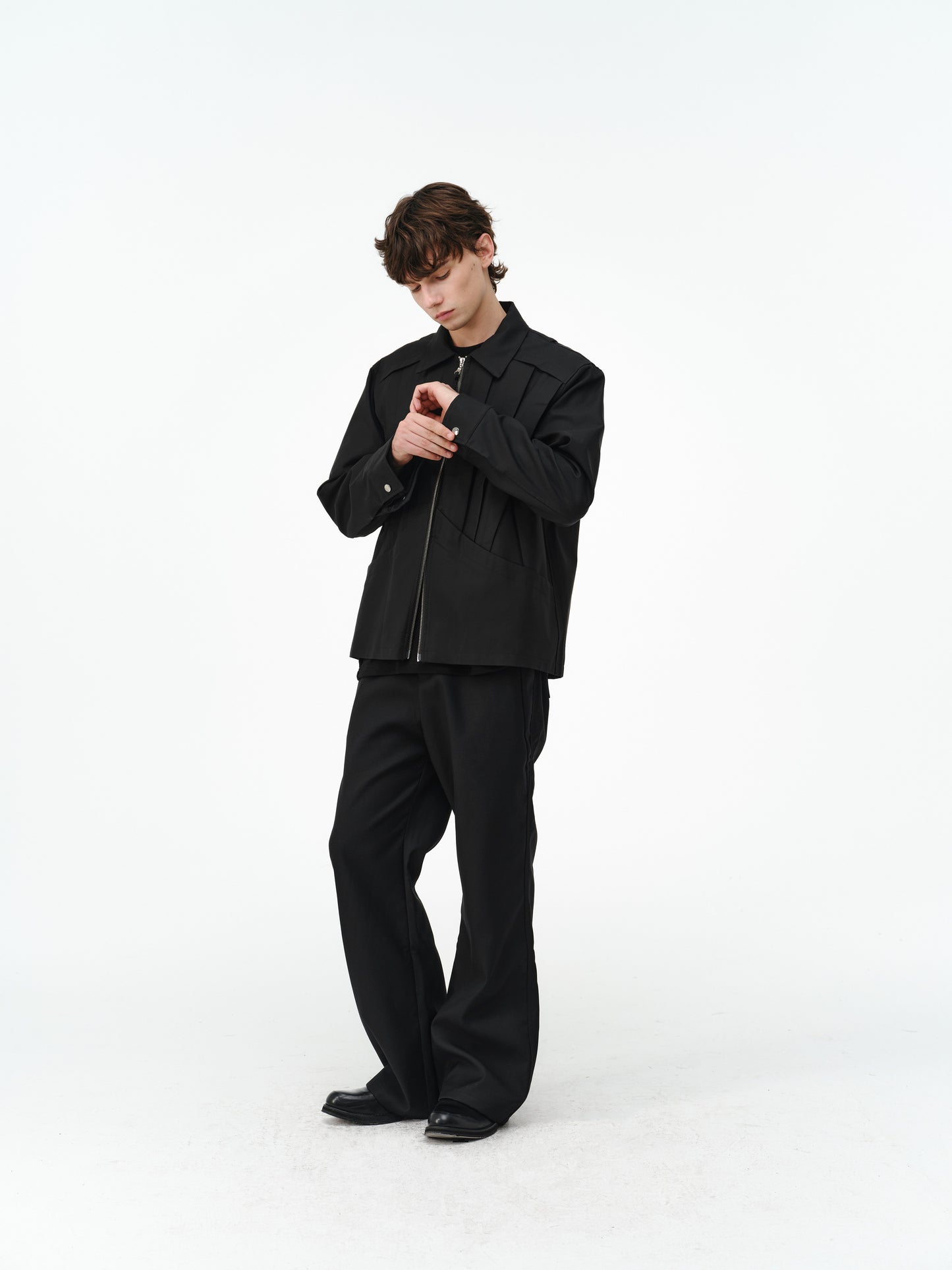 Zip-Up Short Wide Jacket