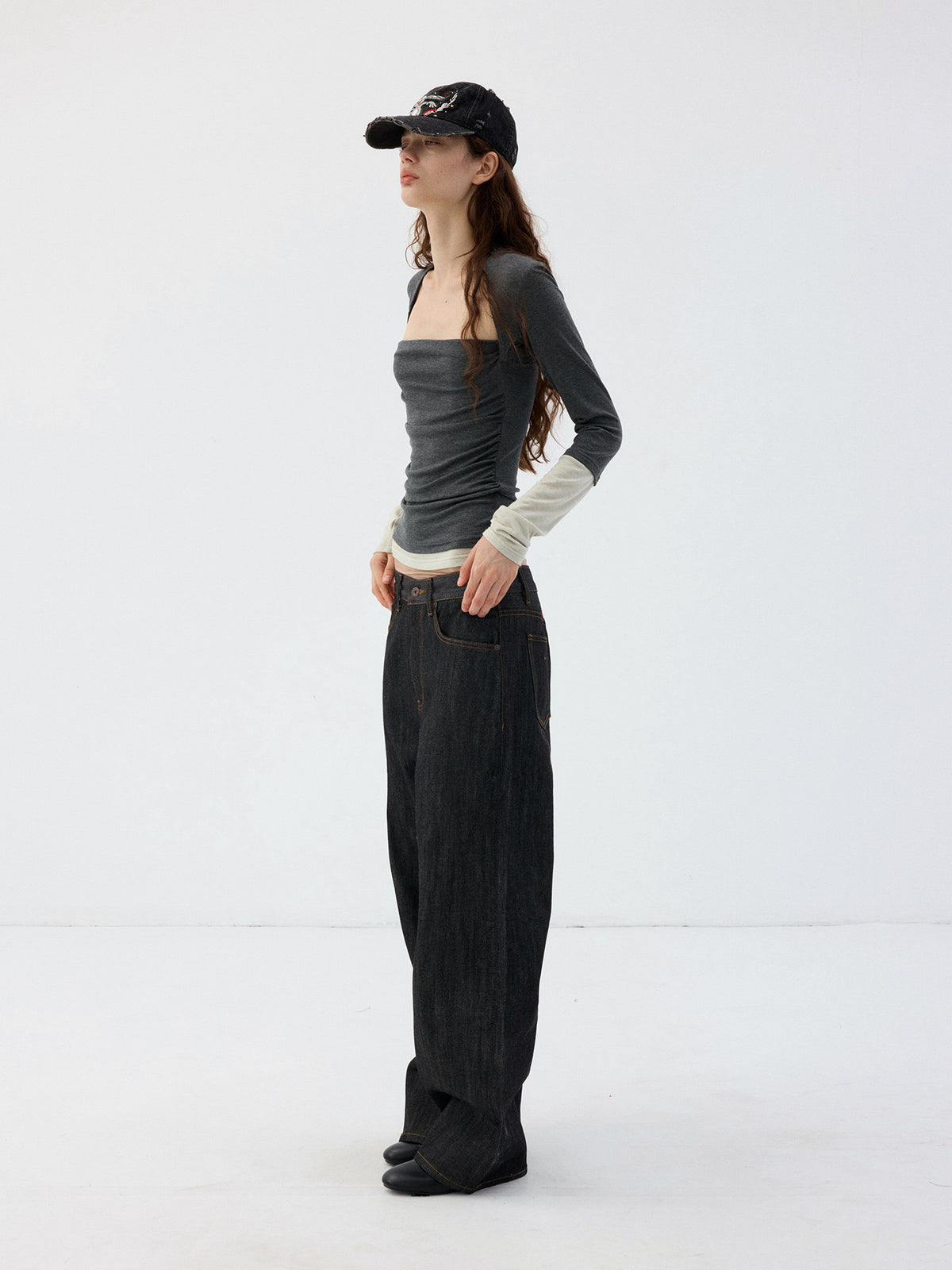 Loose-Fit Straight-Leg Original Color Jeans