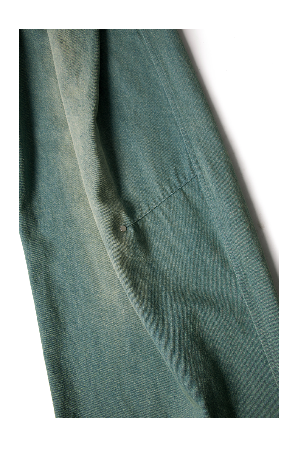 Leg Pleats Washed Jeans