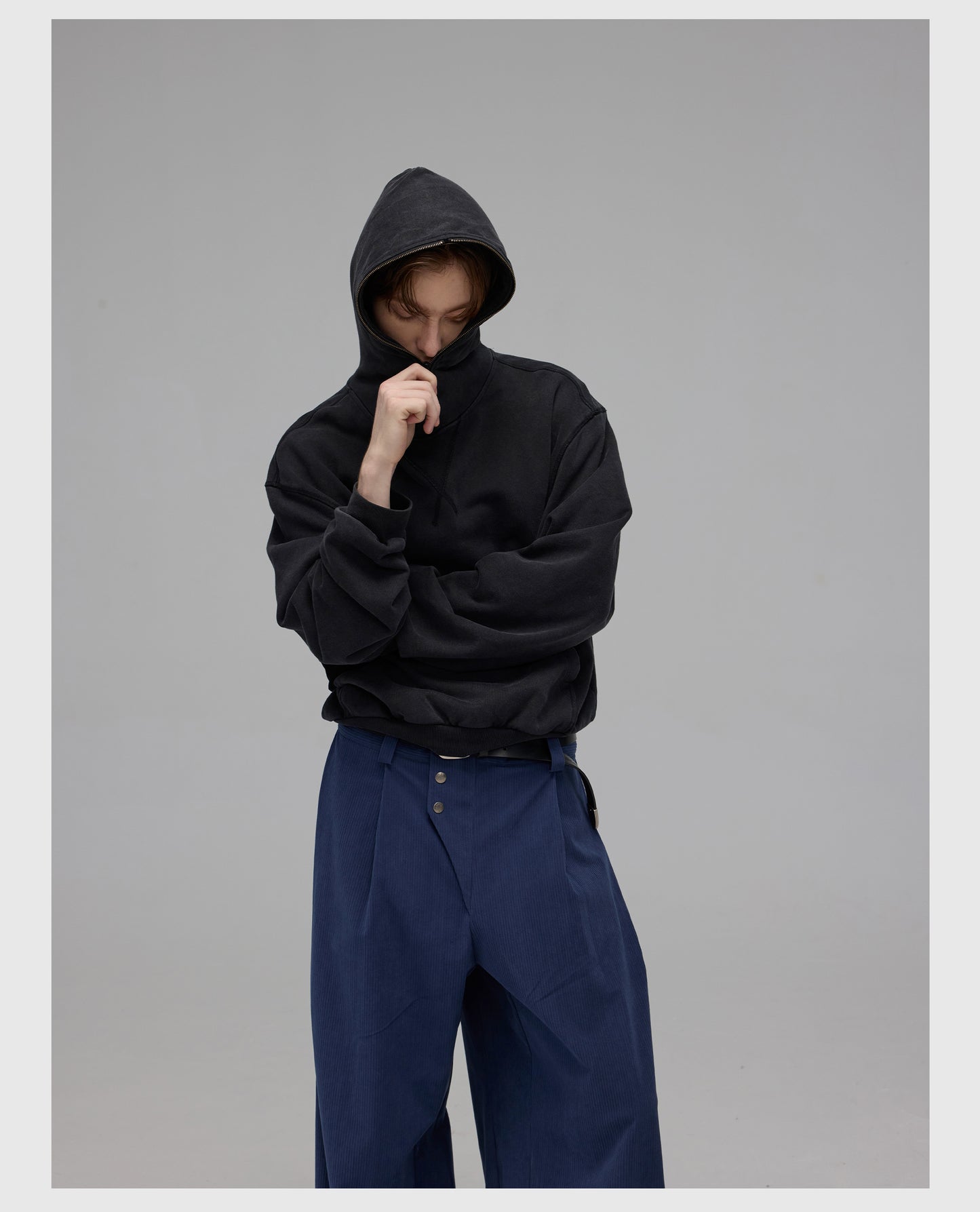 Short Loose Hooded Sweatshirt