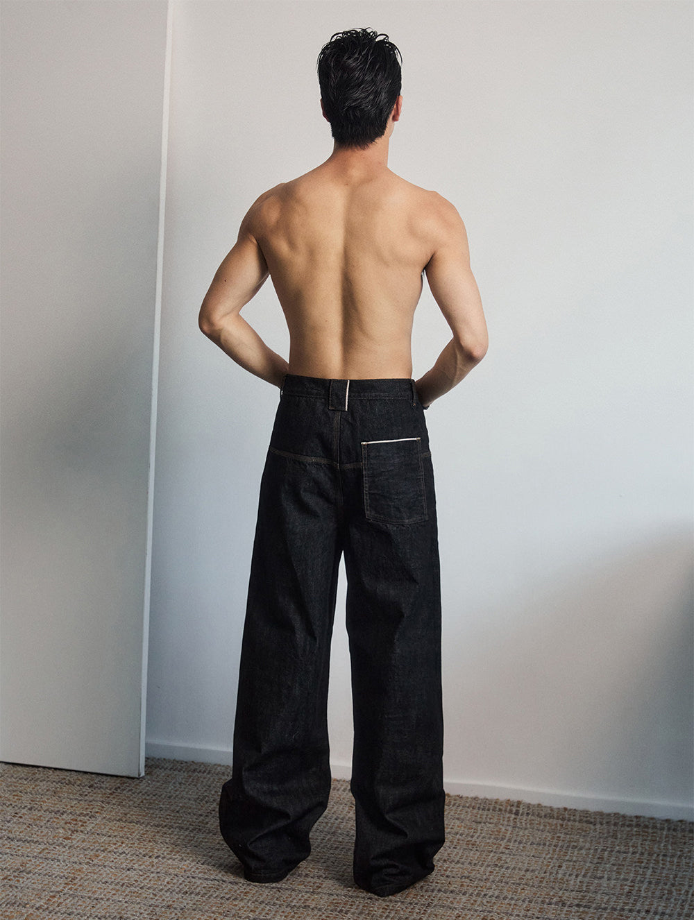 Single-Pocket Denim Pants