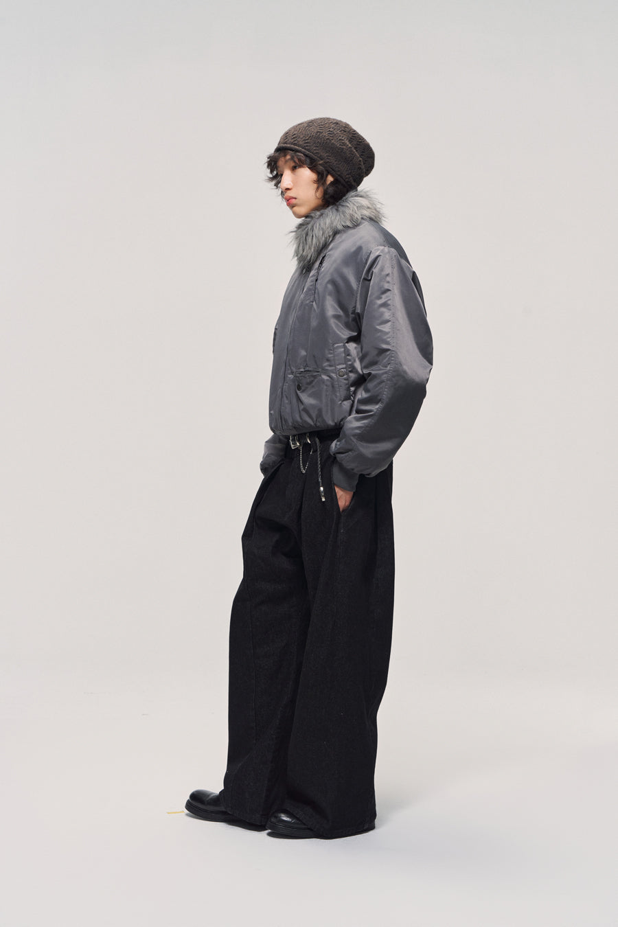 Fur collar bomber jacket