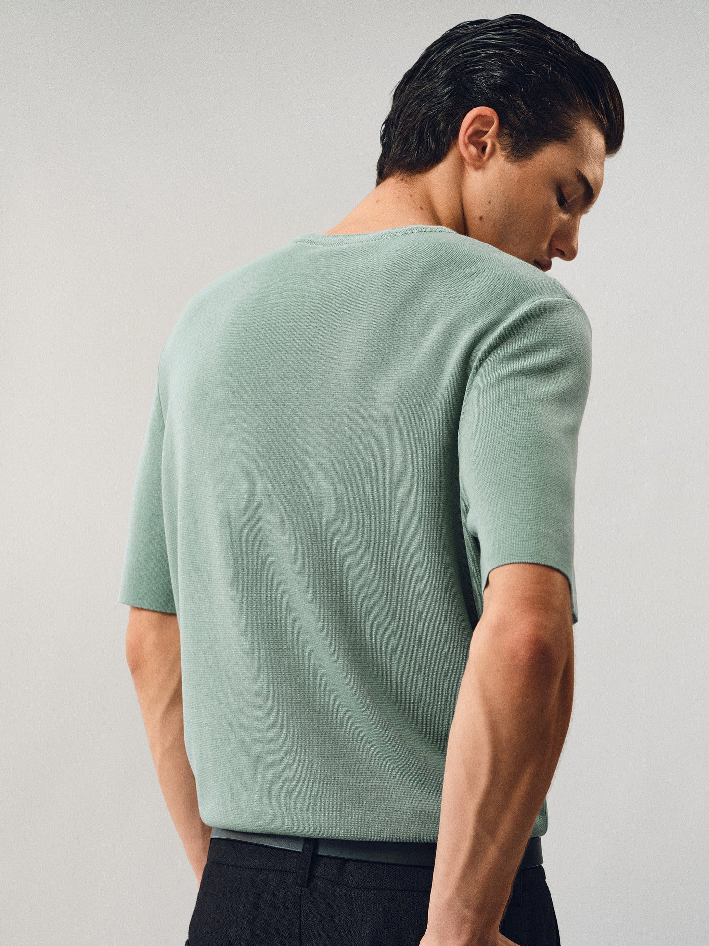 Twist-neck Knit Shirt