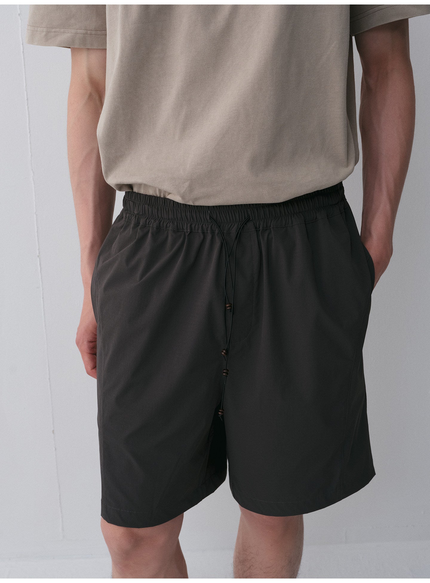 Lightweight Quarter-Length Casual Shorts