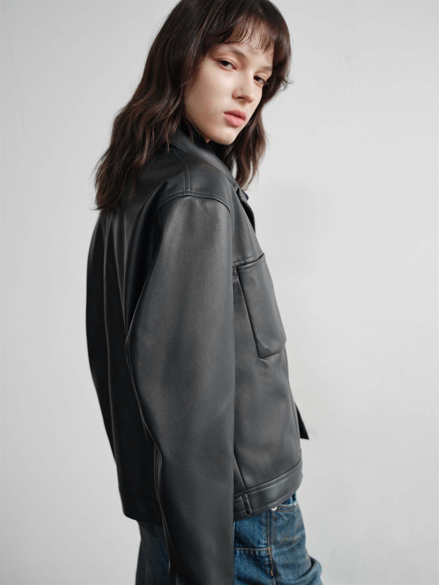 Flat Short Wide Jacket