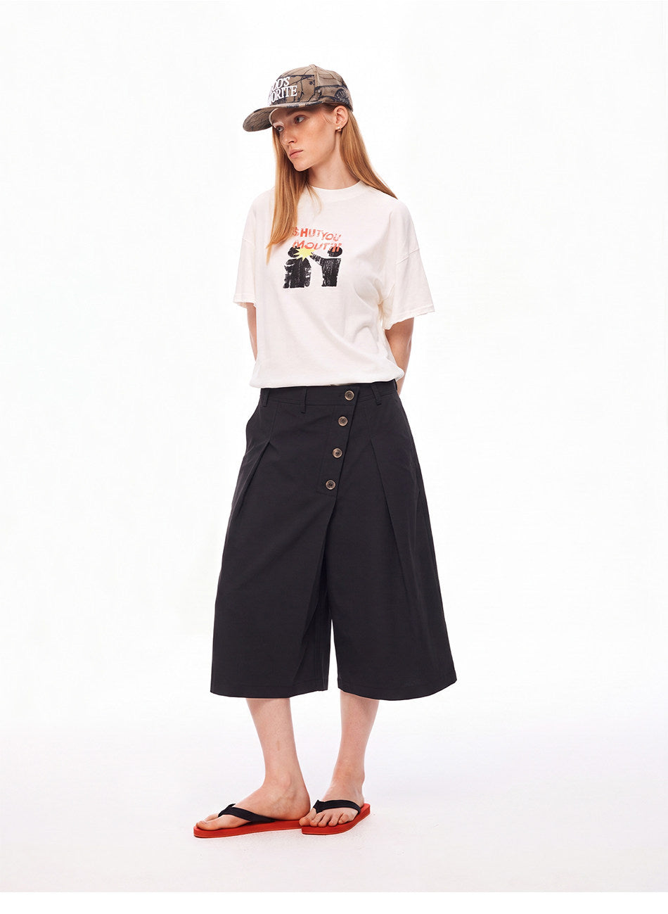 Shorts with a Diagonal Front Placket and Buttons