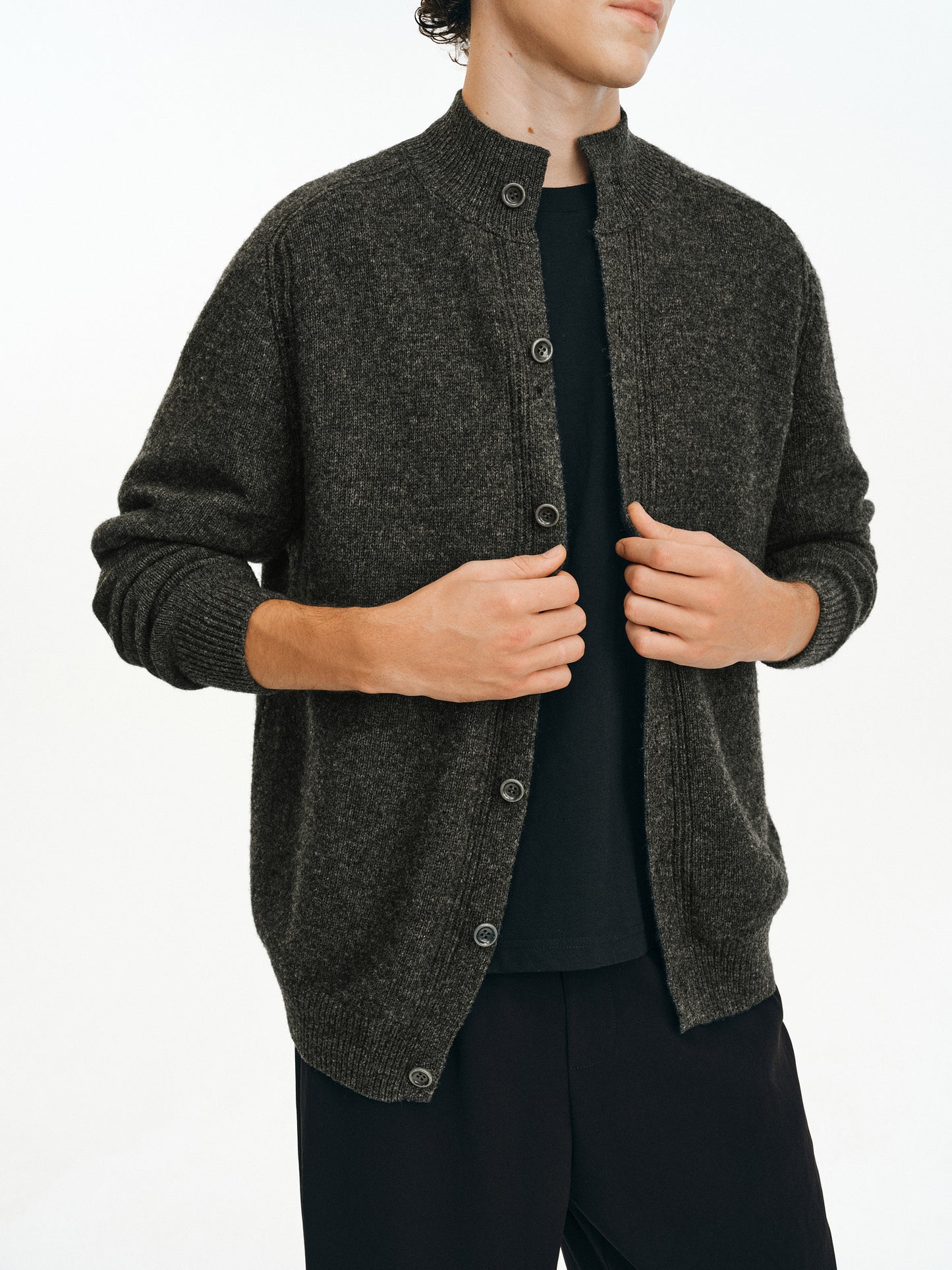 Wool Half-High Collar Cardigan