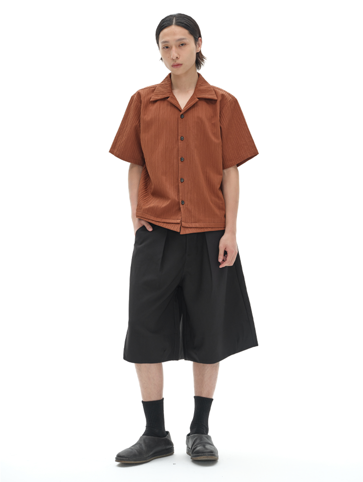 Pleated Simple Shorts