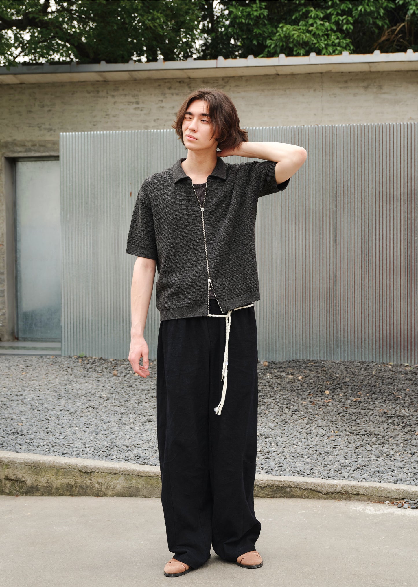 Mid-weight Double-Zipper Knit Cardigan