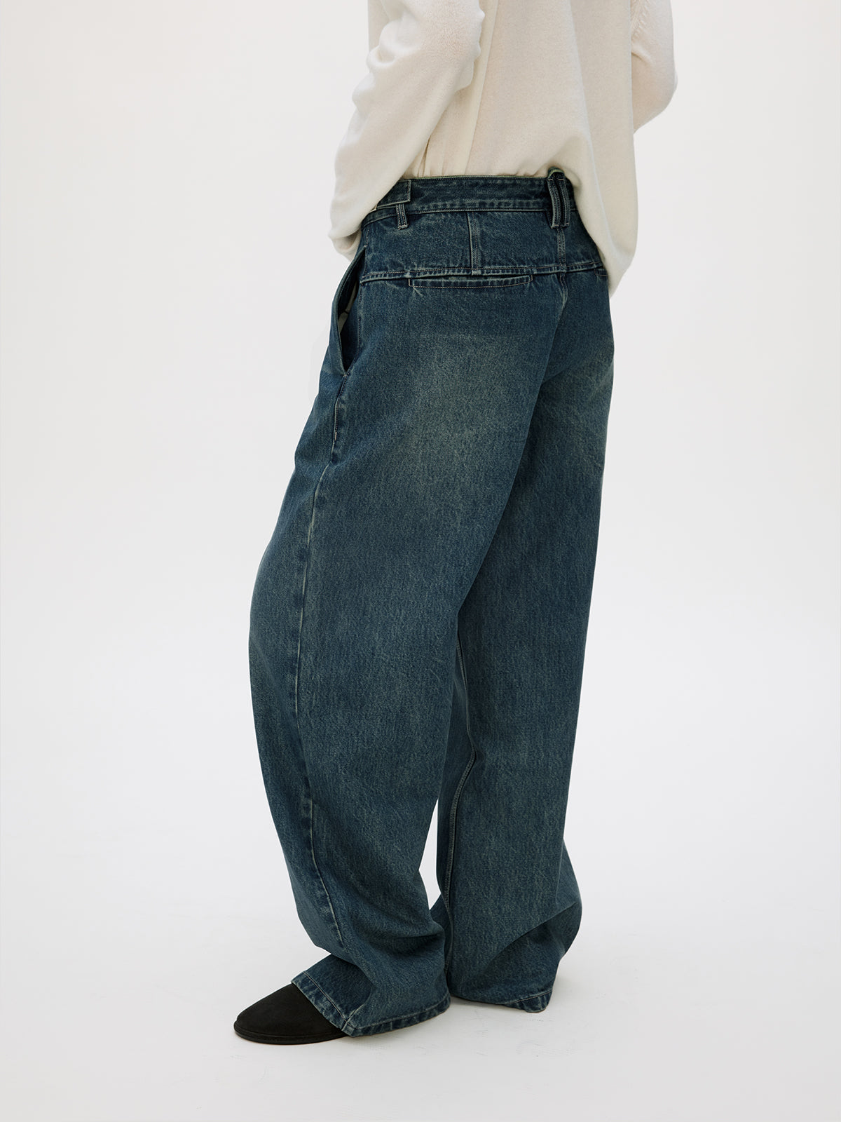 Loose Straight Leg Denim Pants