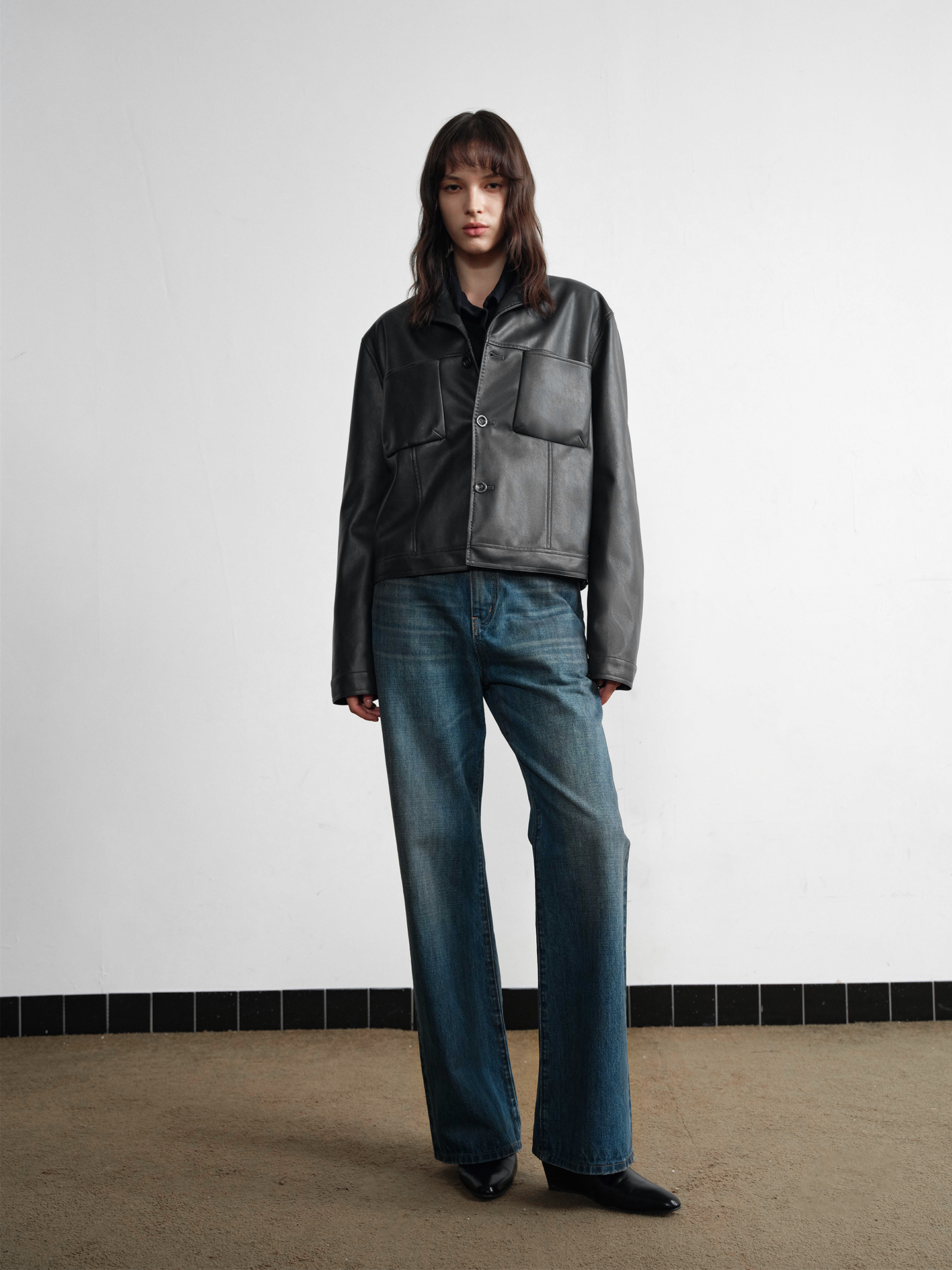 Flat Short Wide Jacket