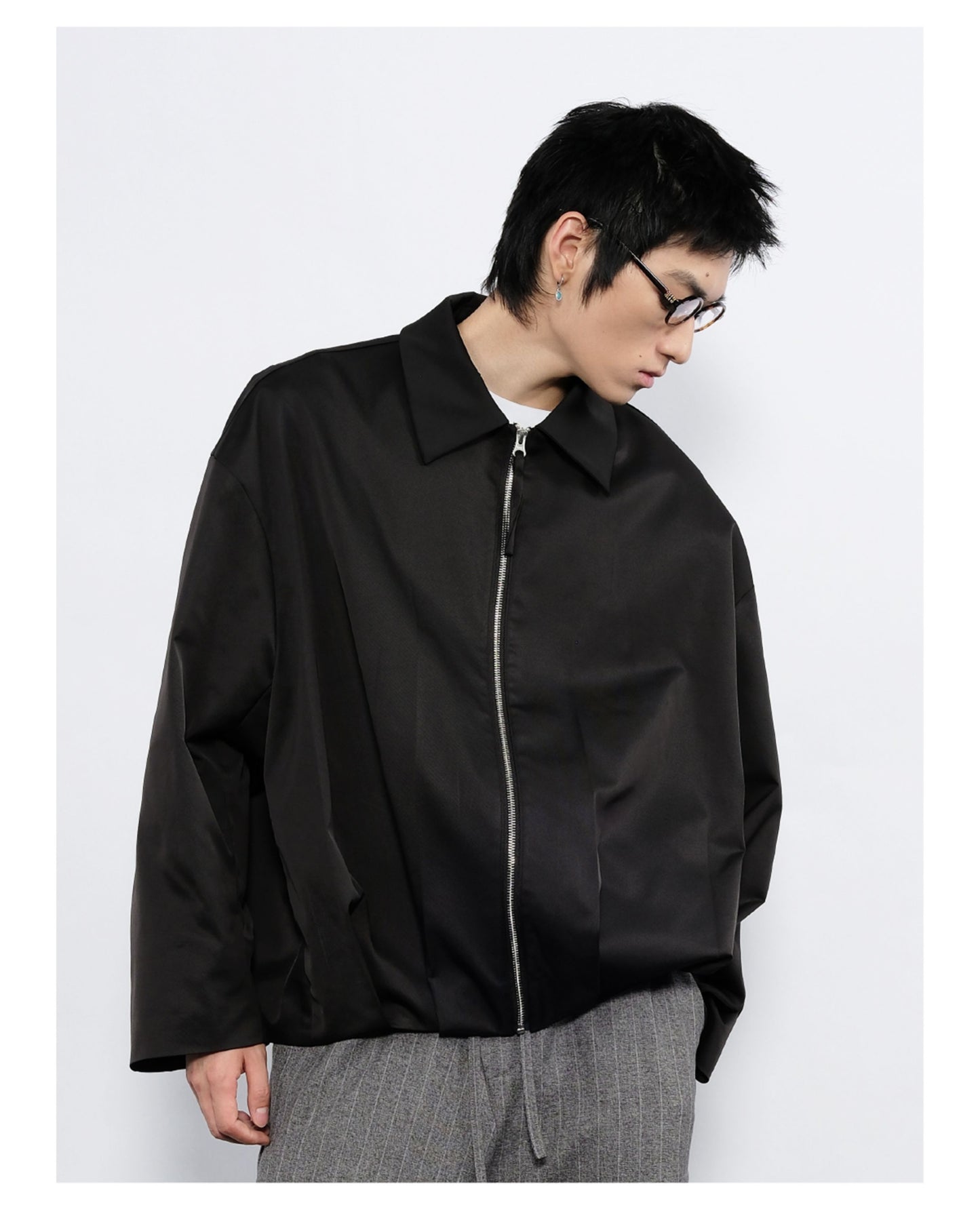 Loose Pleated Silhouette Jacket