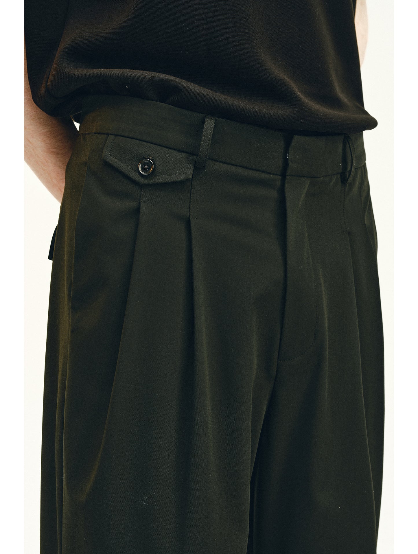 Double-Pleated Casual Pants